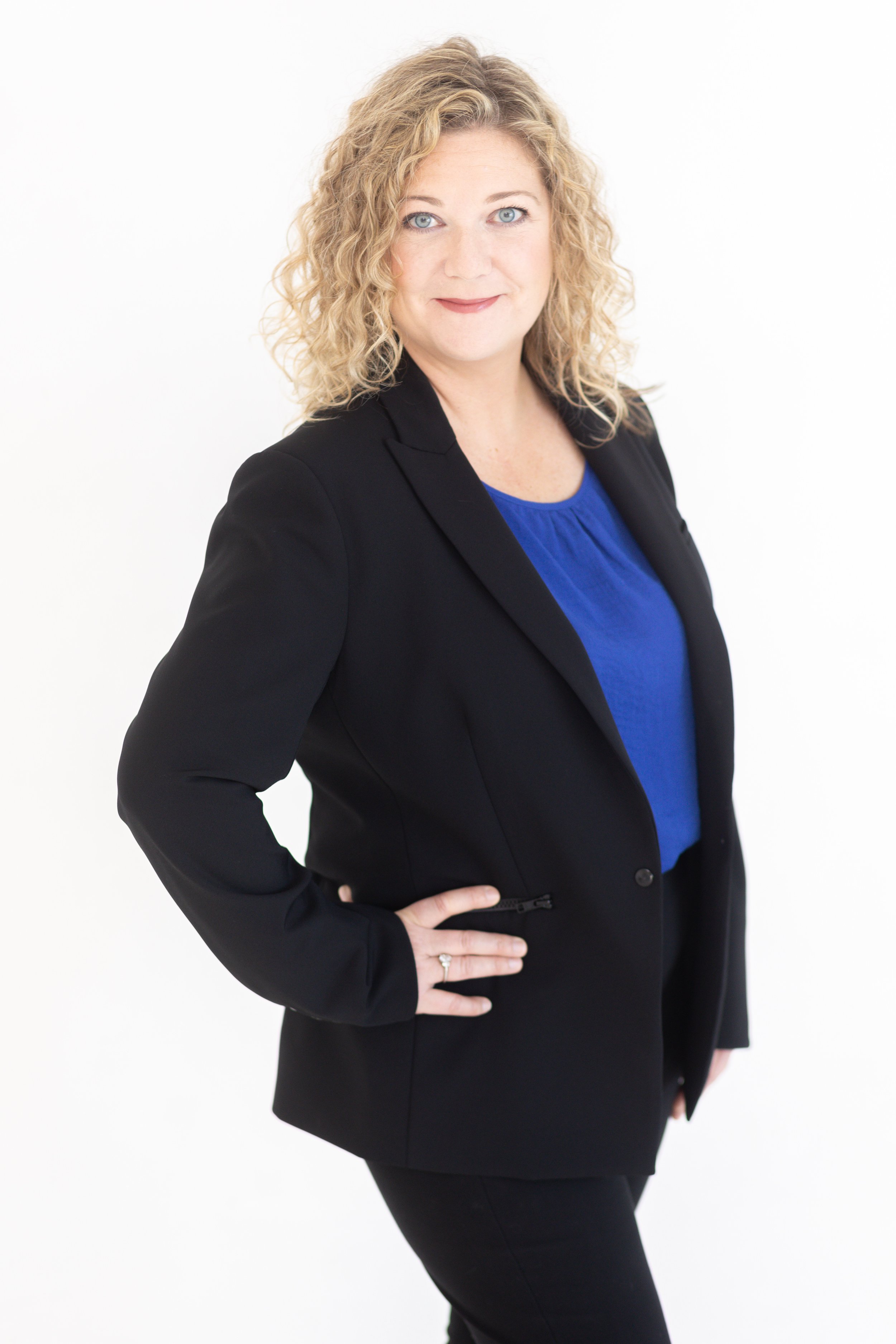 Rachael Kelly Headshot Mini Session-4.jpg