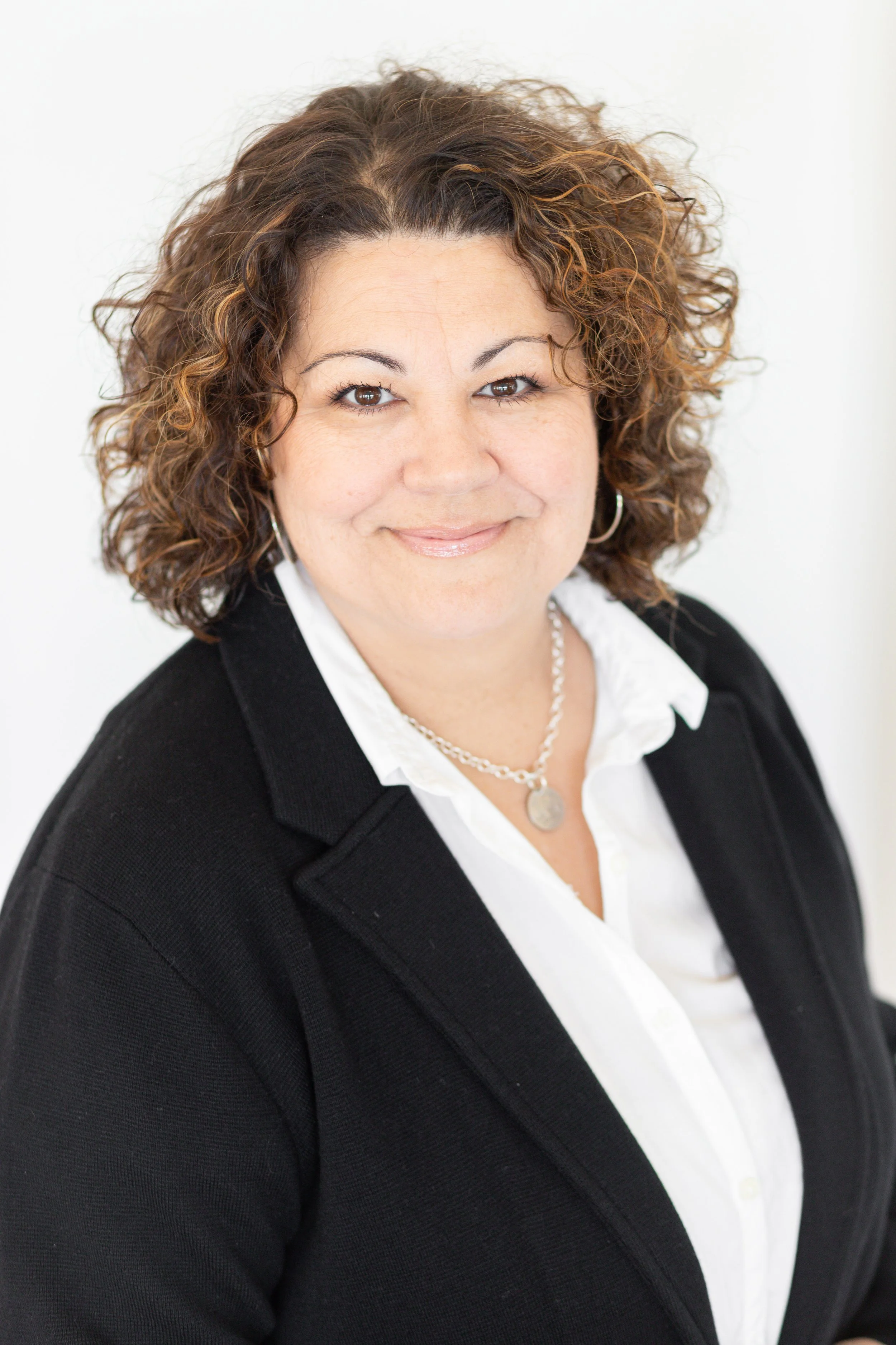 Sidney Weatherly Branding Session-10.jpg