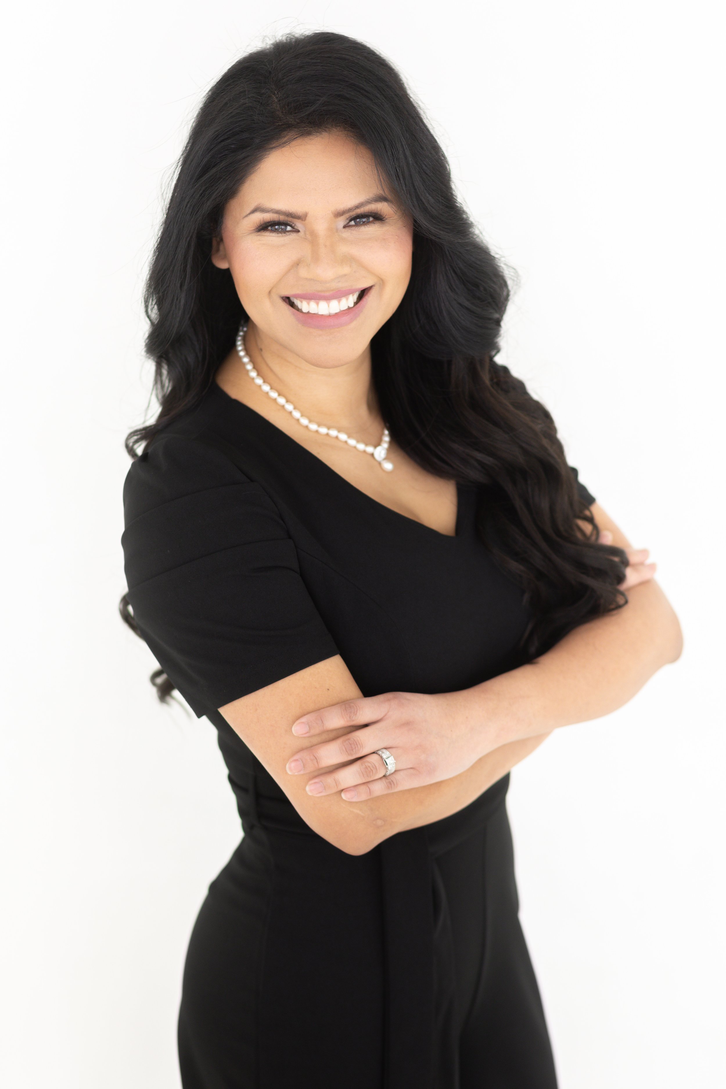 Claudia Knight Headshot Mini Session-5.jpg