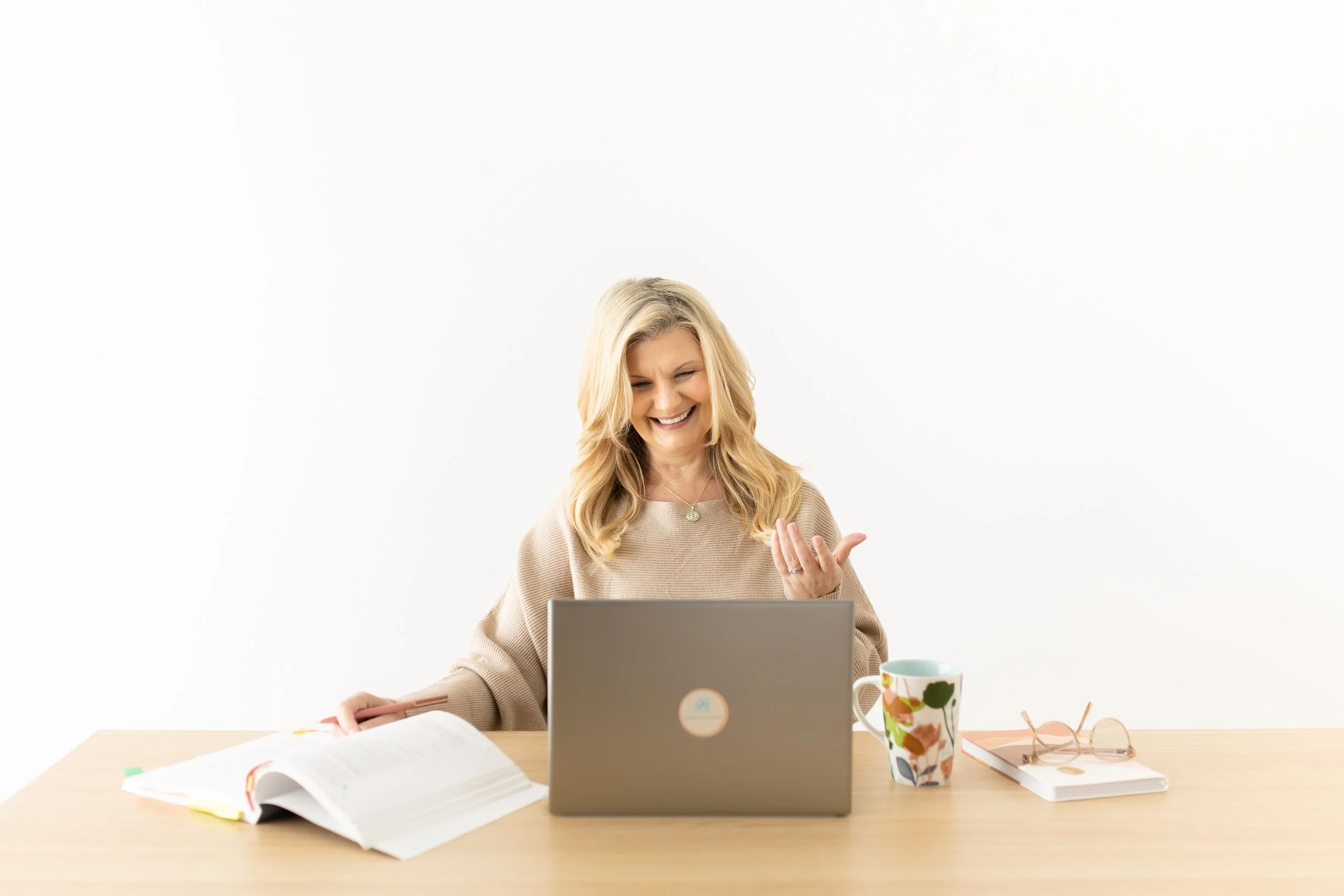 Brandy Walker Branding Session -136.jpg