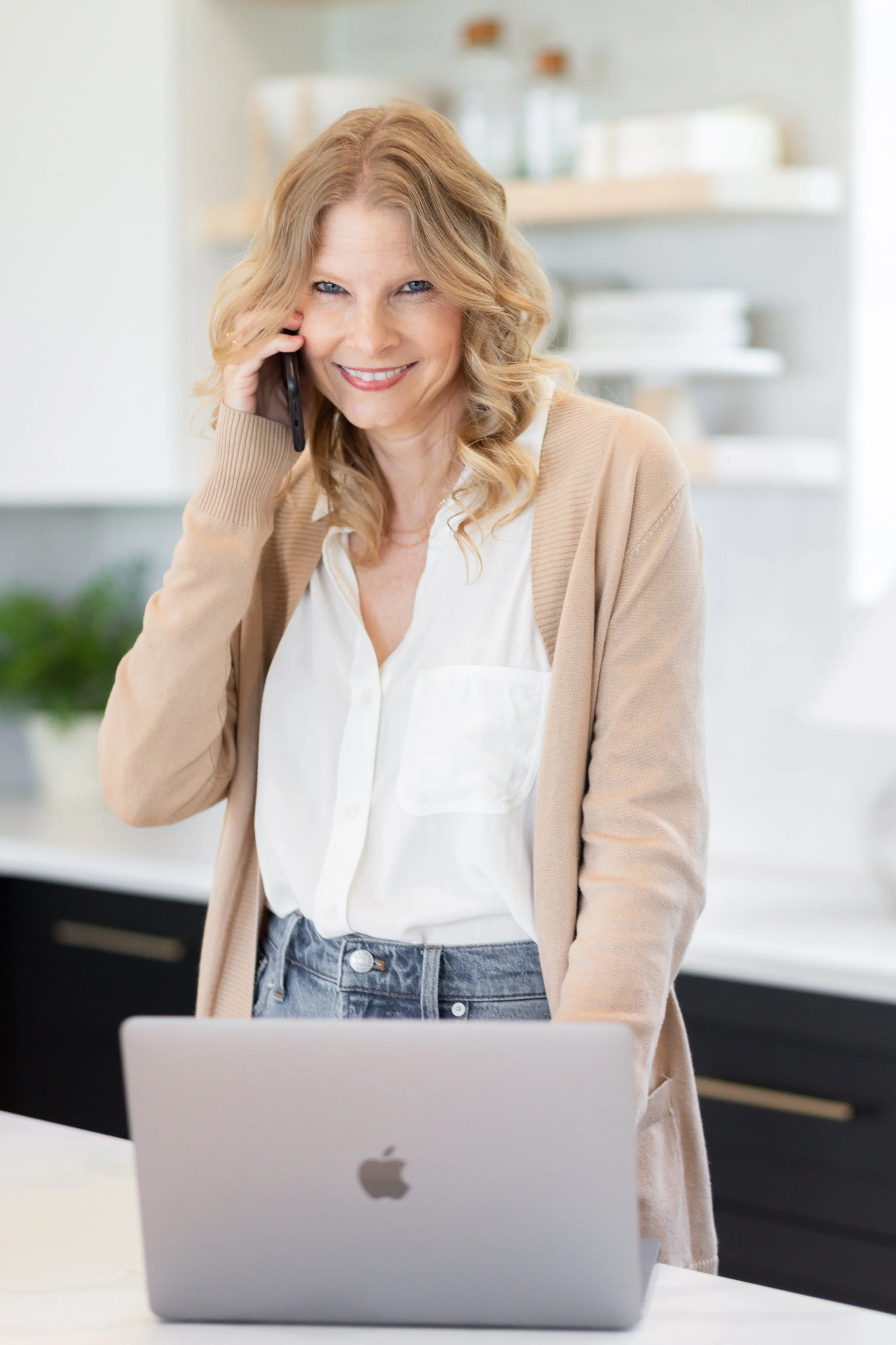 Courtney Forsberg Branding Session-79.jpg