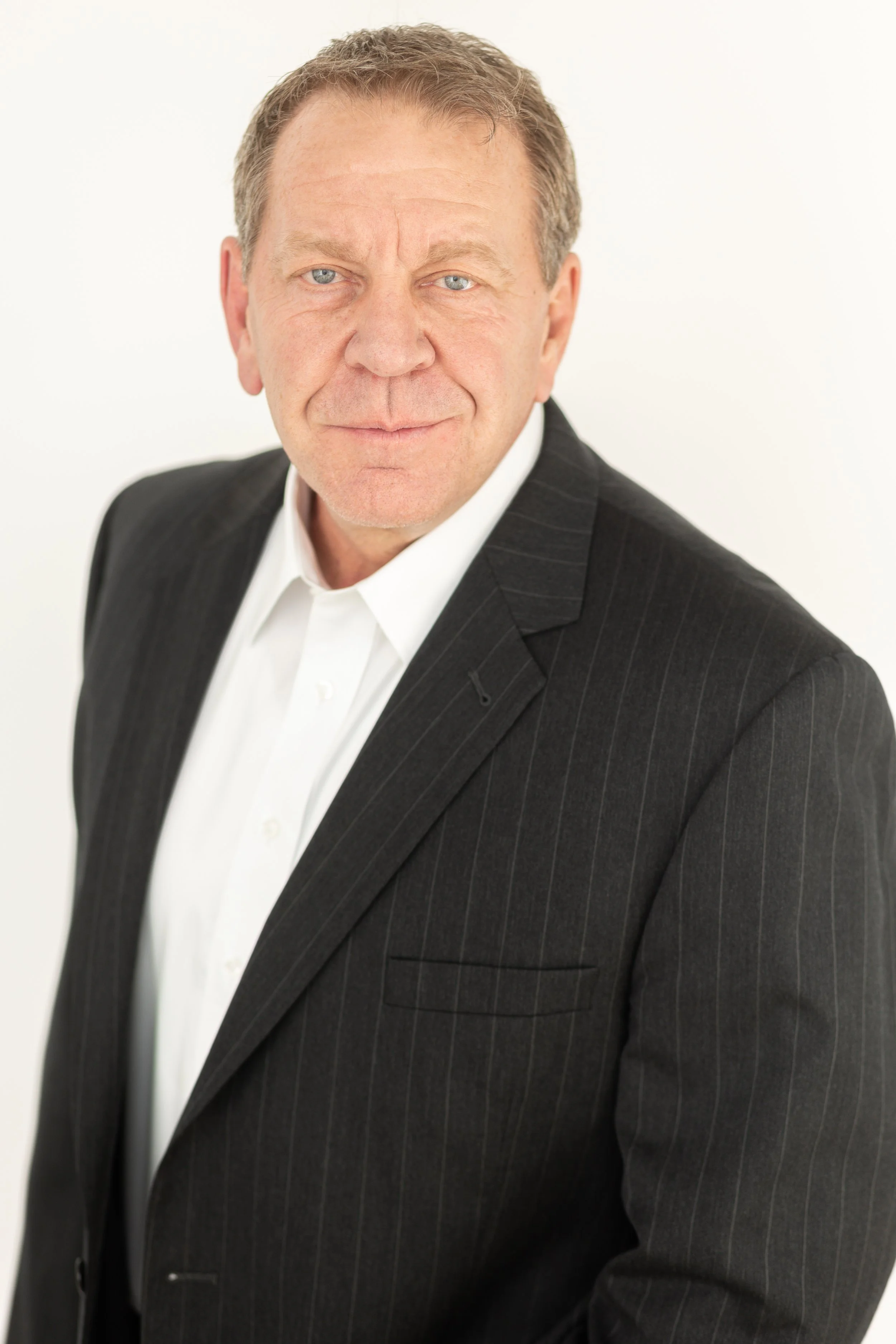 Ronnie Wright Headshot Mini Session-11.jpg