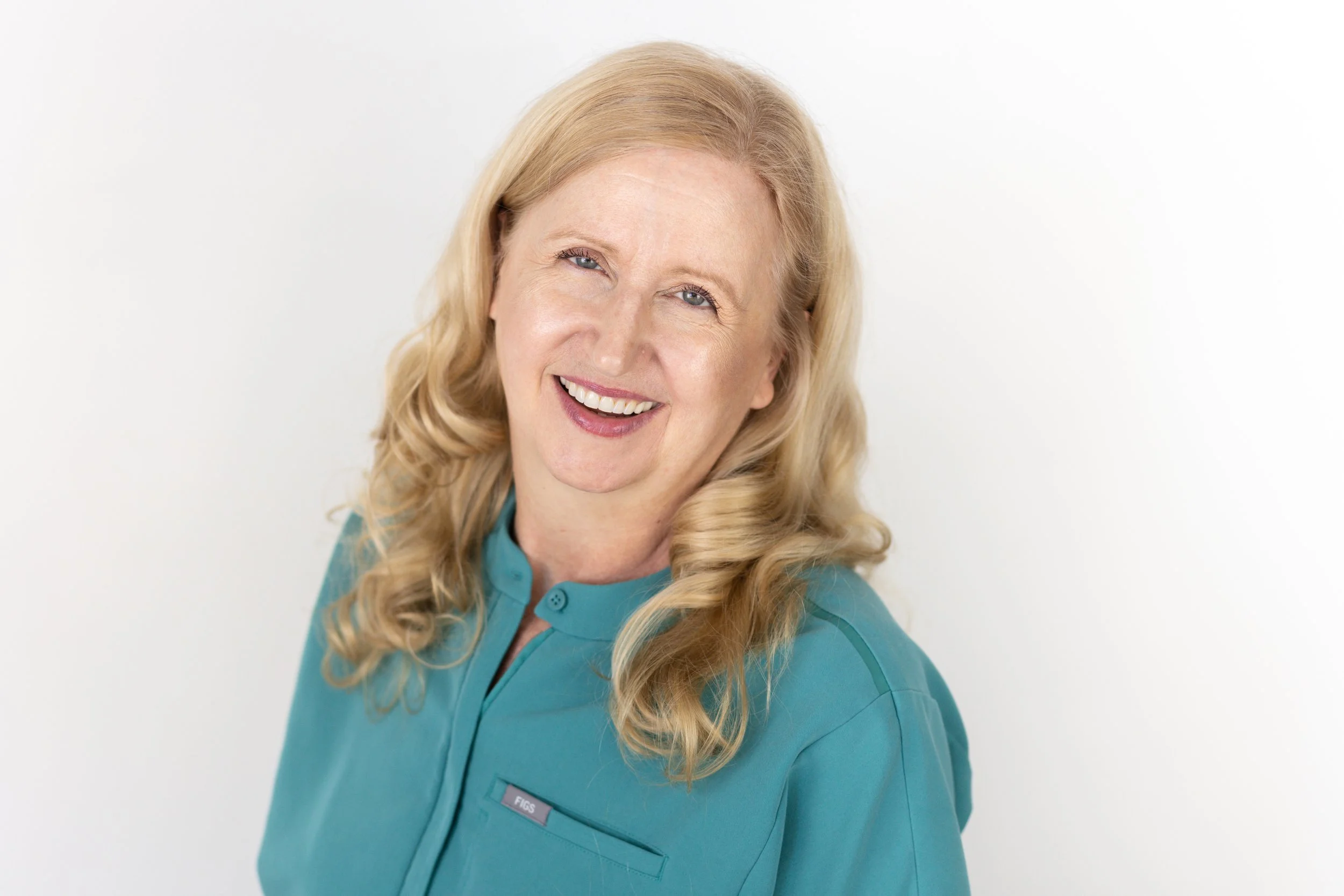 Beki Kellogg Headshot session -22.jpg