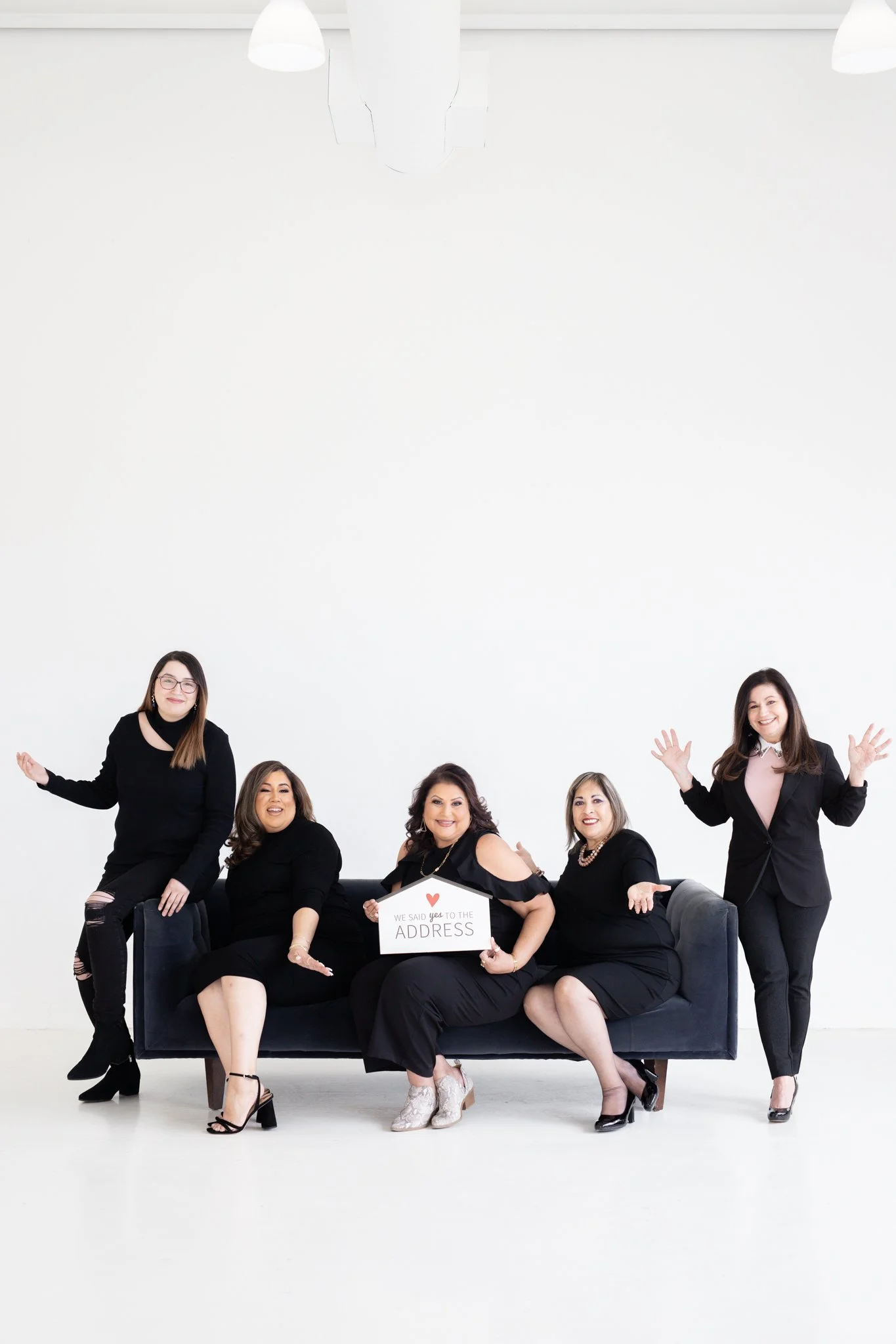 Amelia Valdez Branding Session -80.jpg