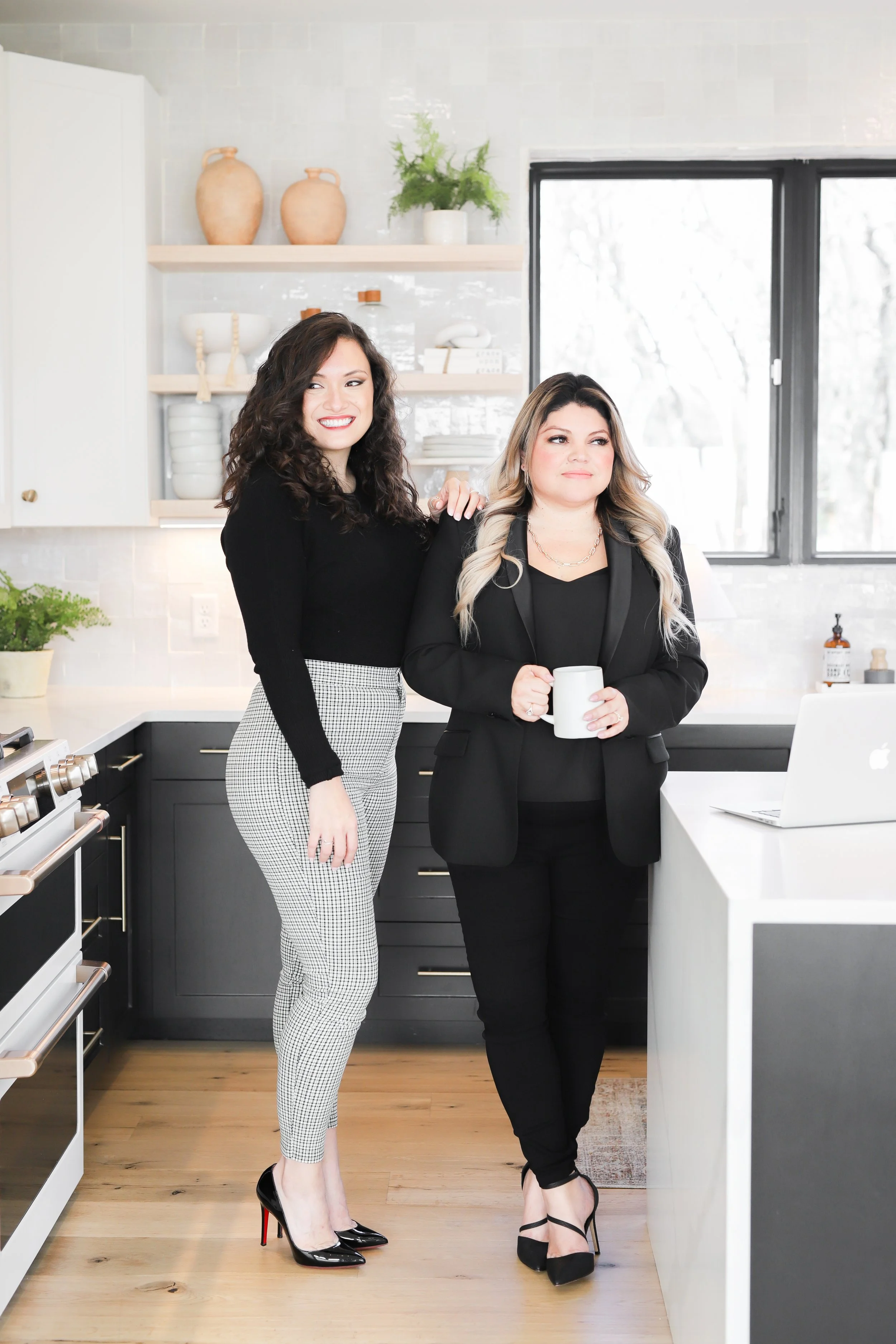 Venesa Acosta Branding Session-15.jpg