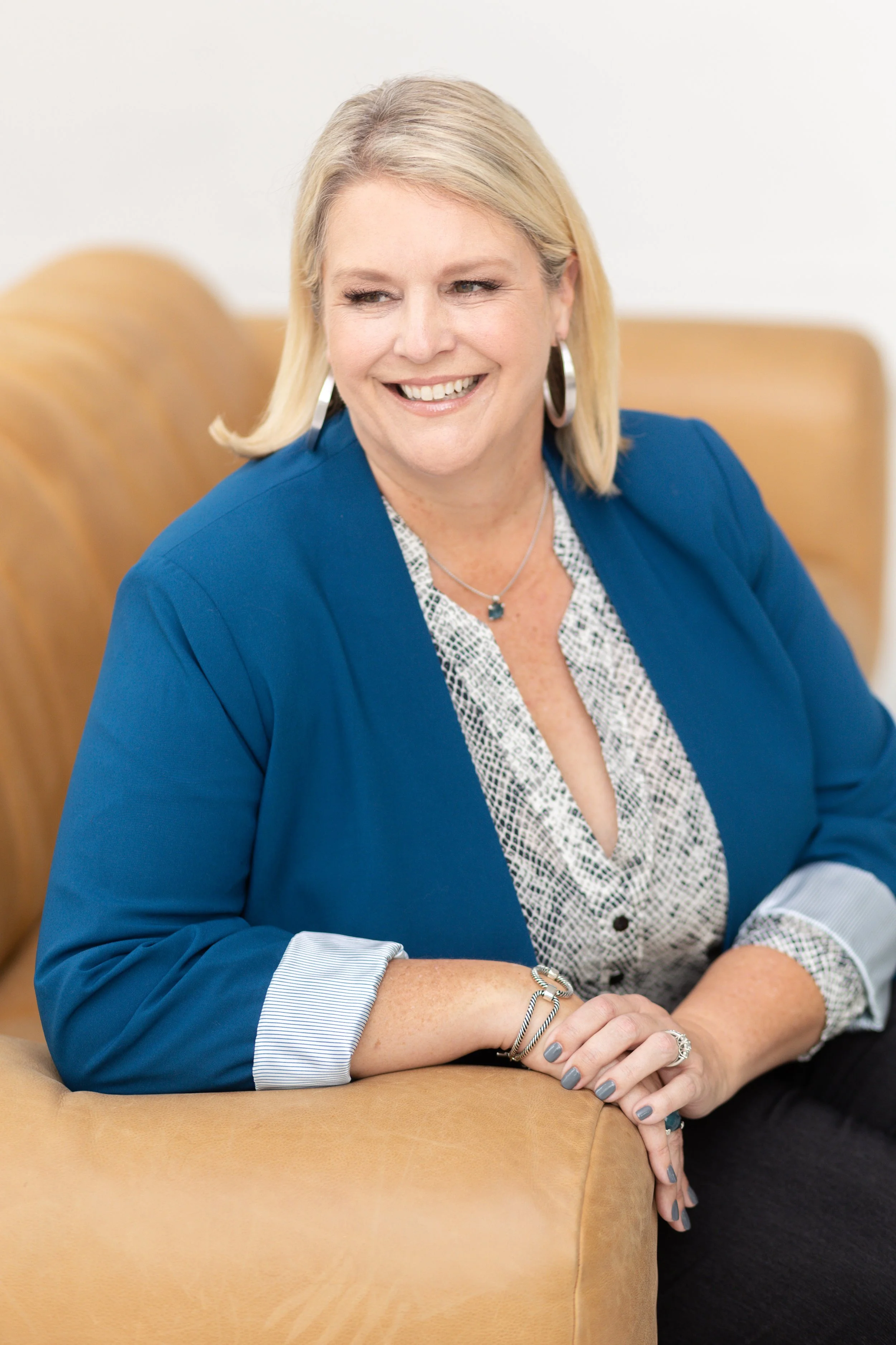 Holly Torri Branding Session-97.jpg