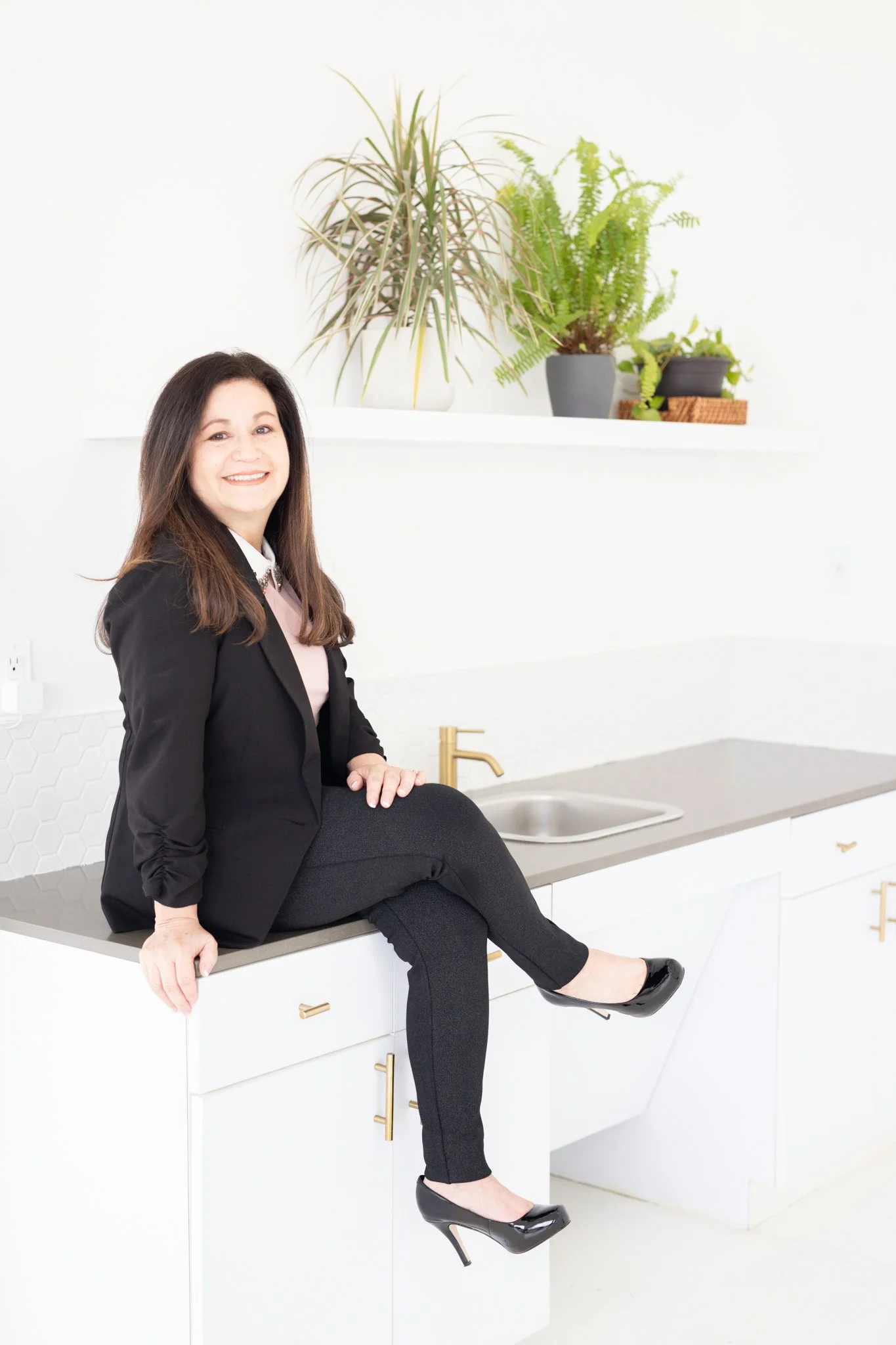 Amelia Valdez Branding Session -93.jpg