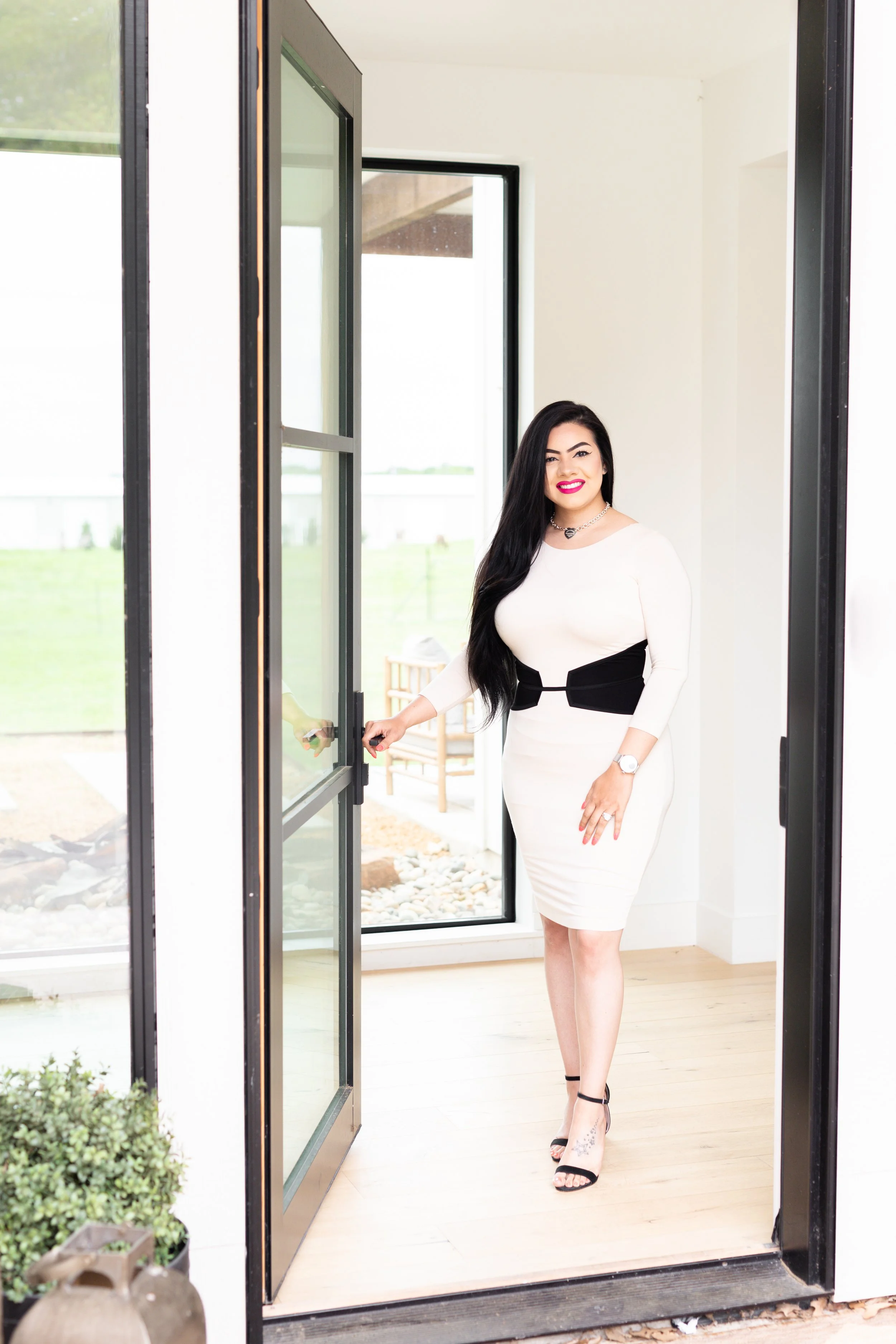 Viviana Shoulders Branding Session-63.jpg