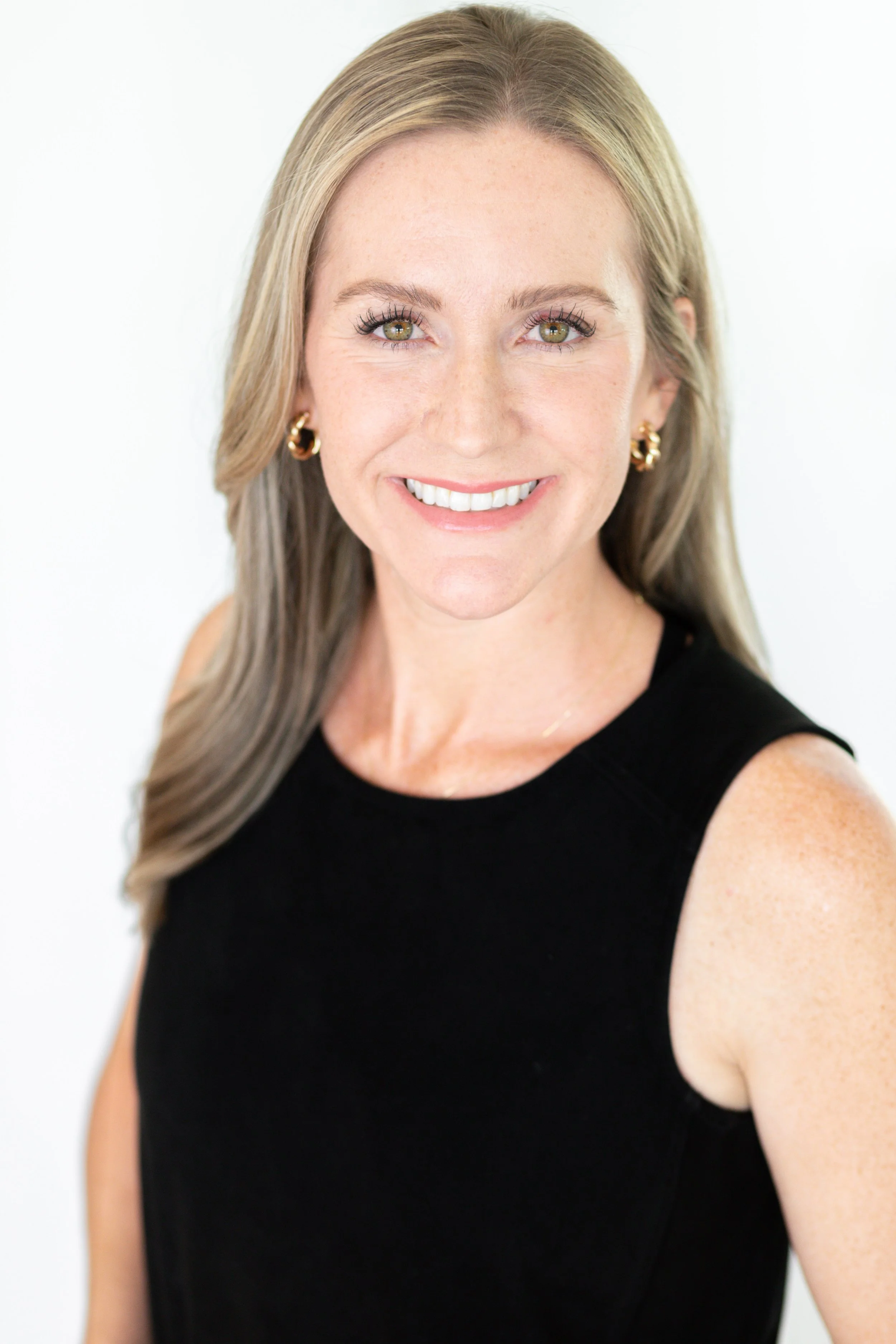 Devon Reyes Branding Session-10.jpg