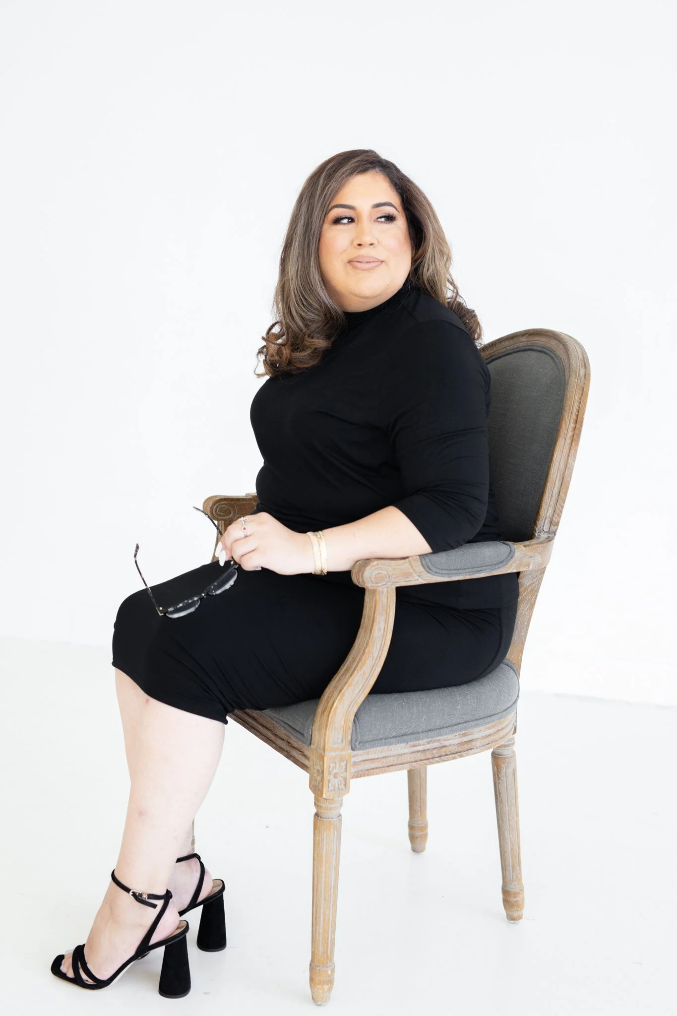 Amelia Valdez Branding Session -88.jpg