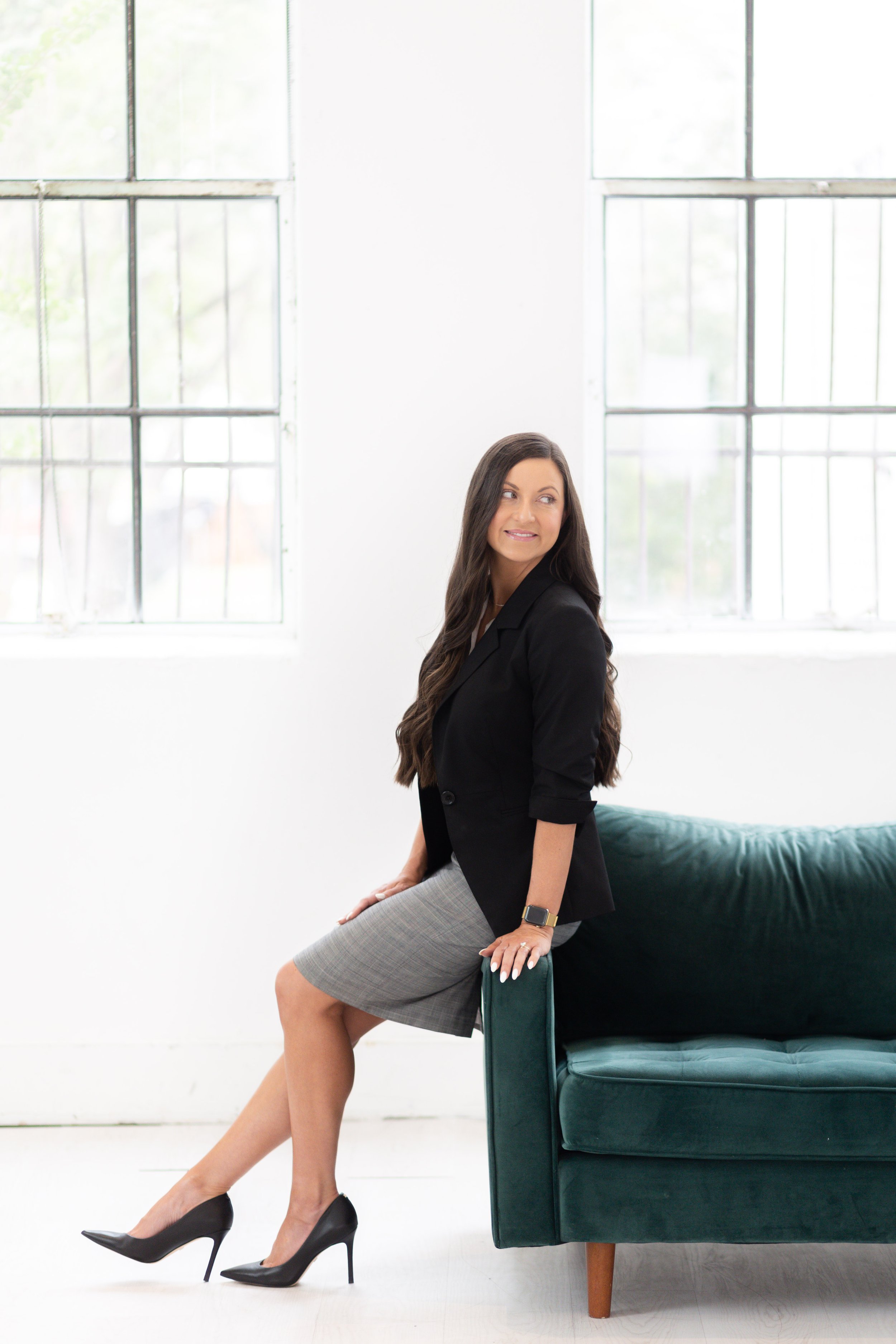 Lauren Edmisson Headshot Mini Session-26.jpg