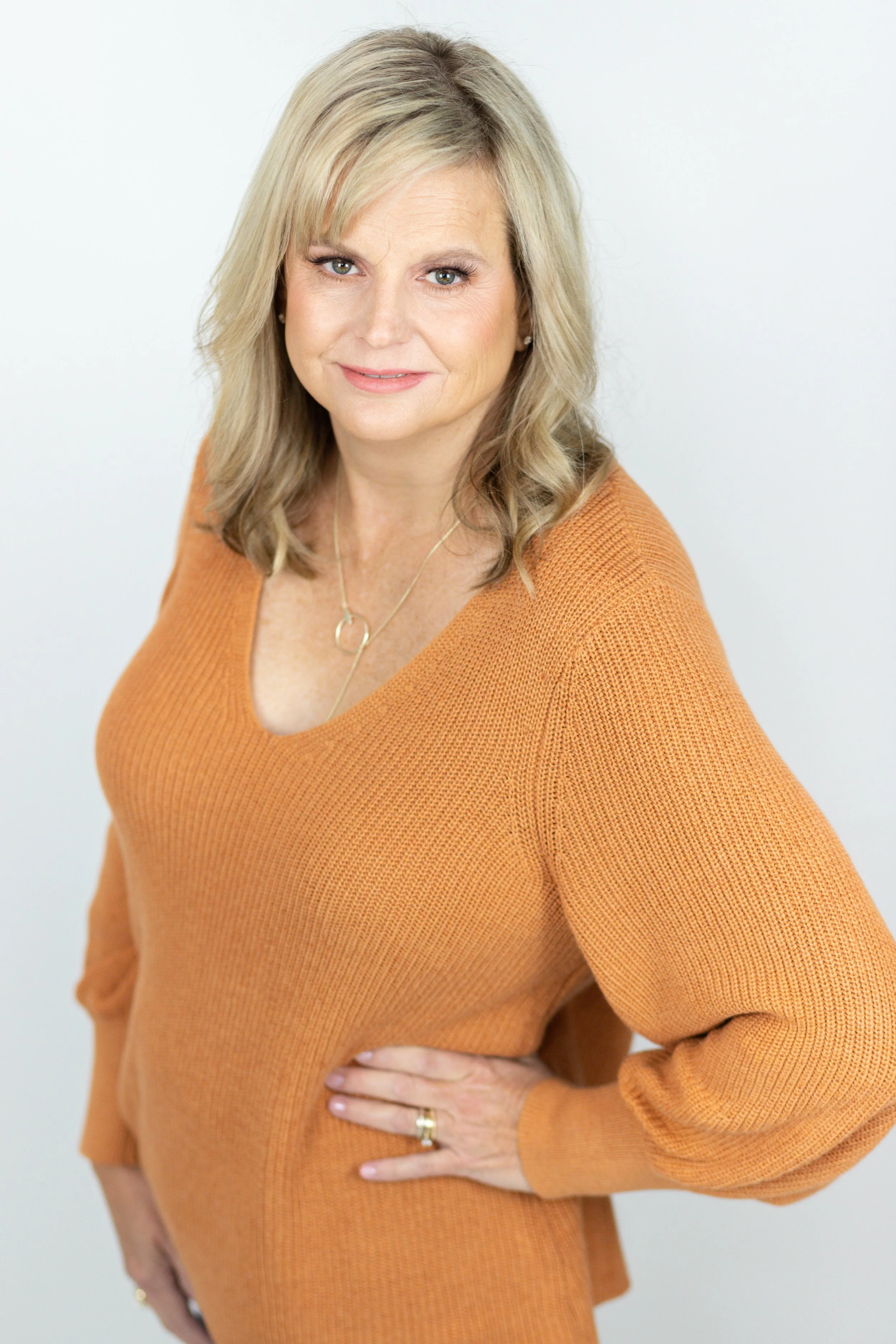 Jaime Thompson Mini Branding Session-22.jpg