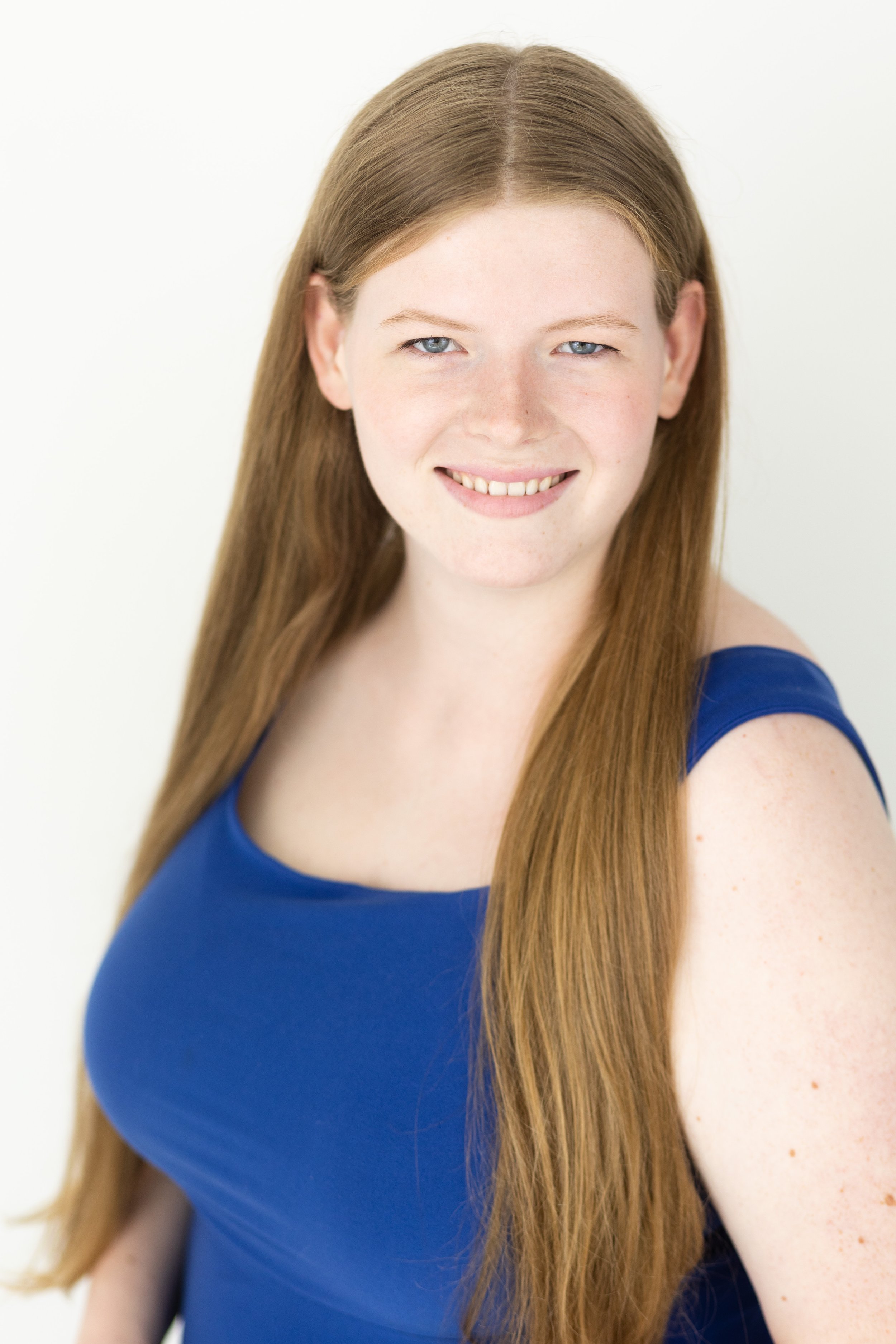Lilly Brittain Headshot Session-3.jpg
