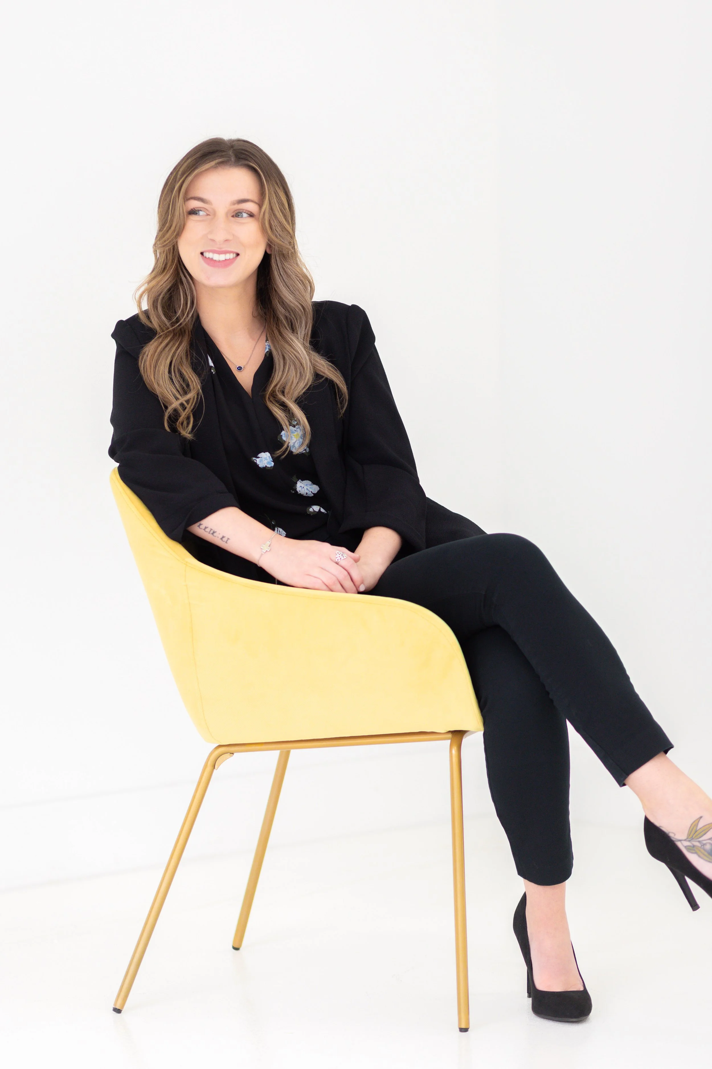 Maddie Tedder Headshot Mini Sesion-27.jpg