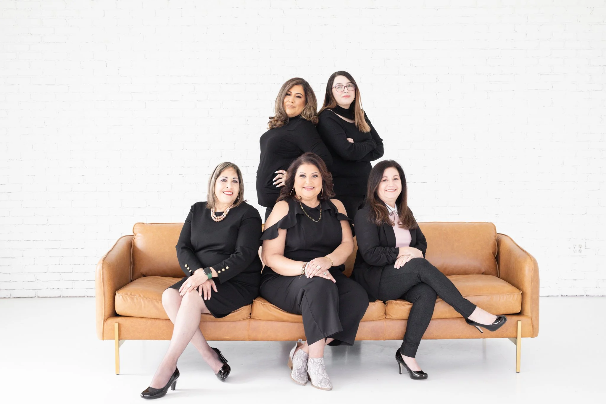 Amelia Valdez Branding Session -72.jpg