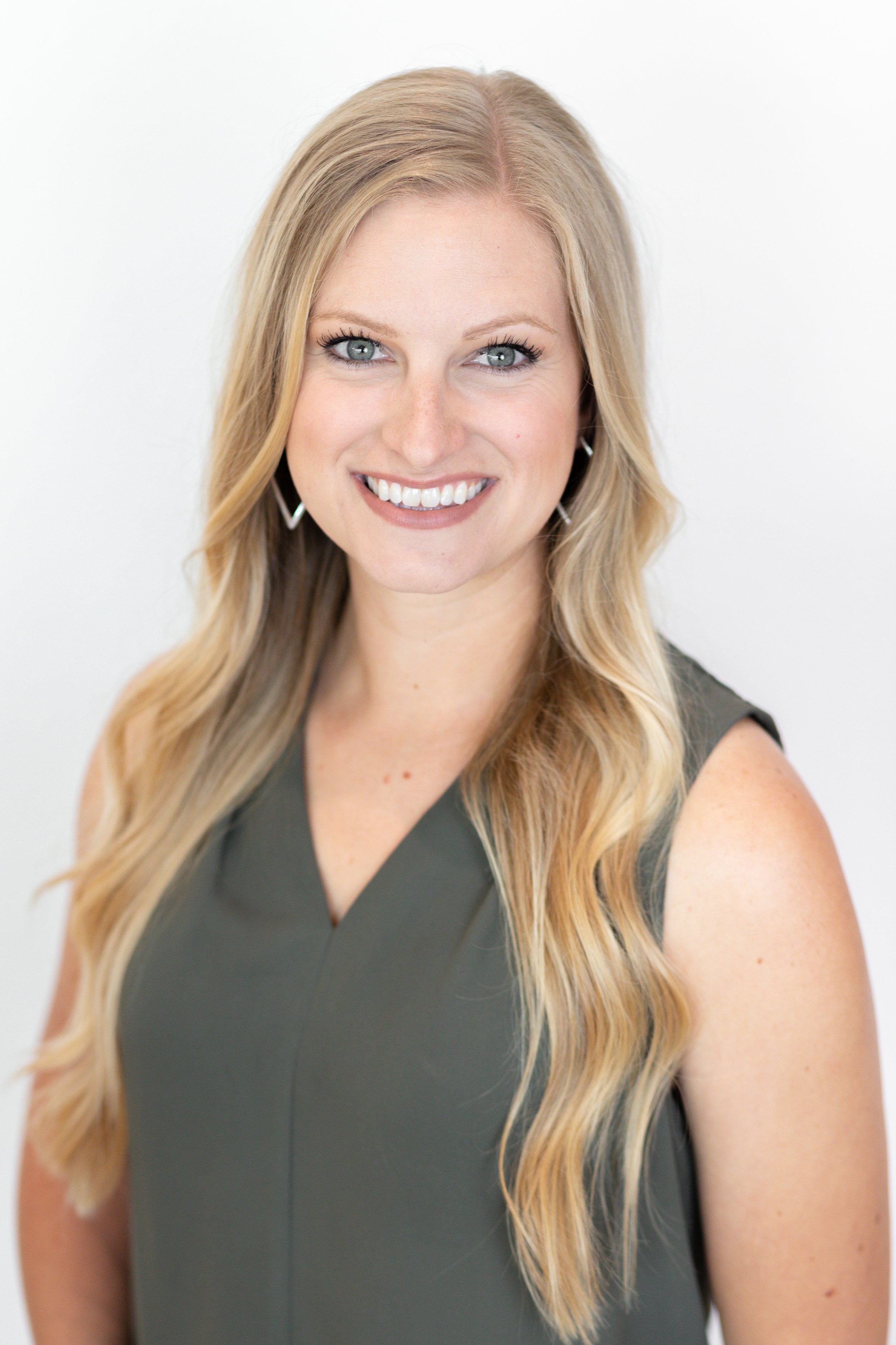 Tomie Fox Branding Session-2.jpg