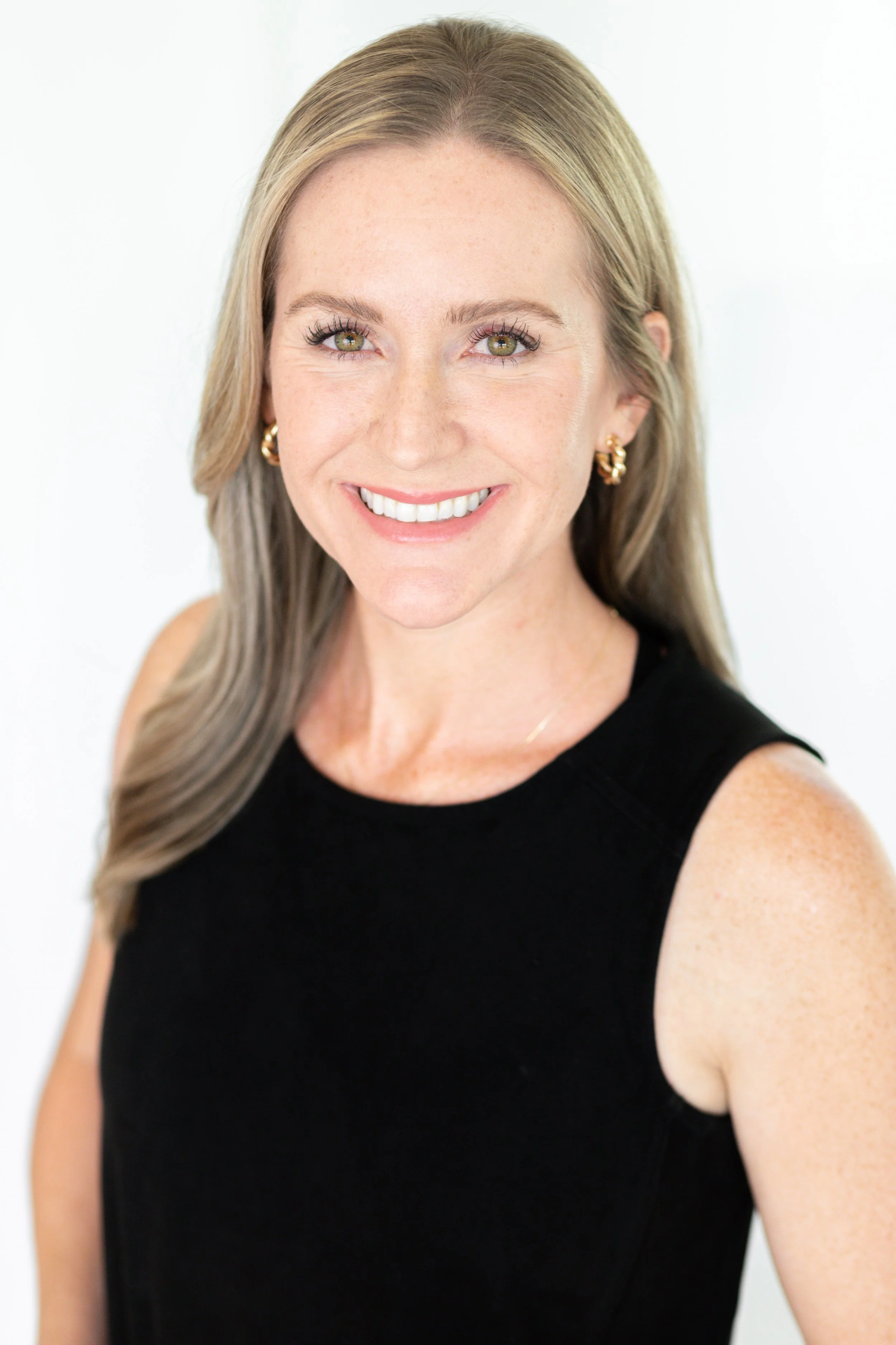 Devon Reyes Branding Session-9.jpg