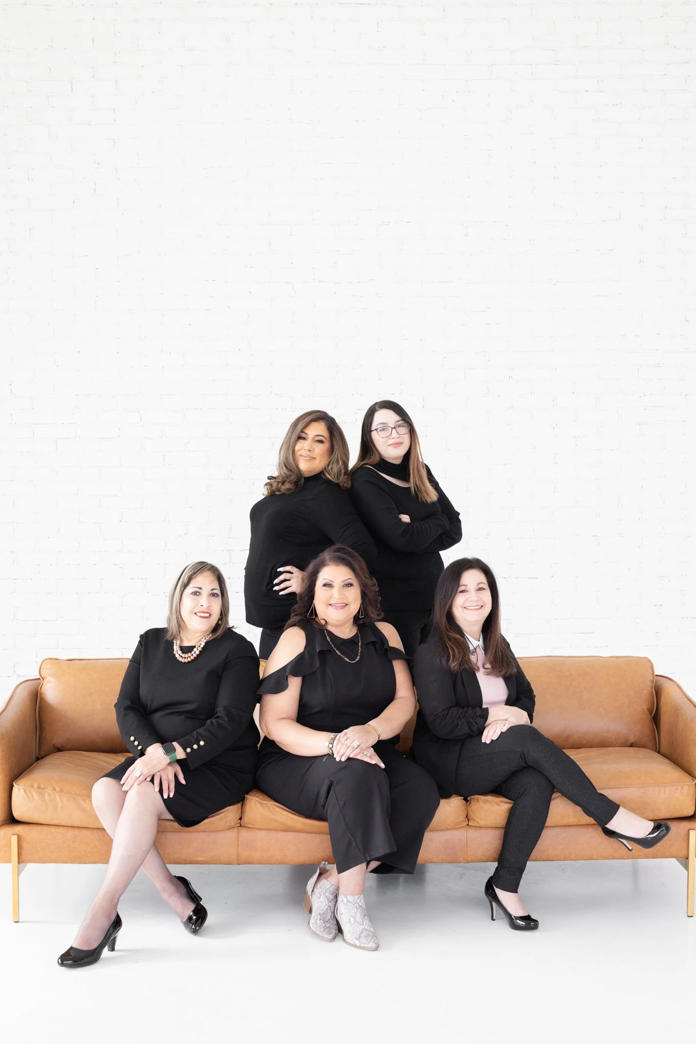 Amelia Valdez Branding Session -71.jpg