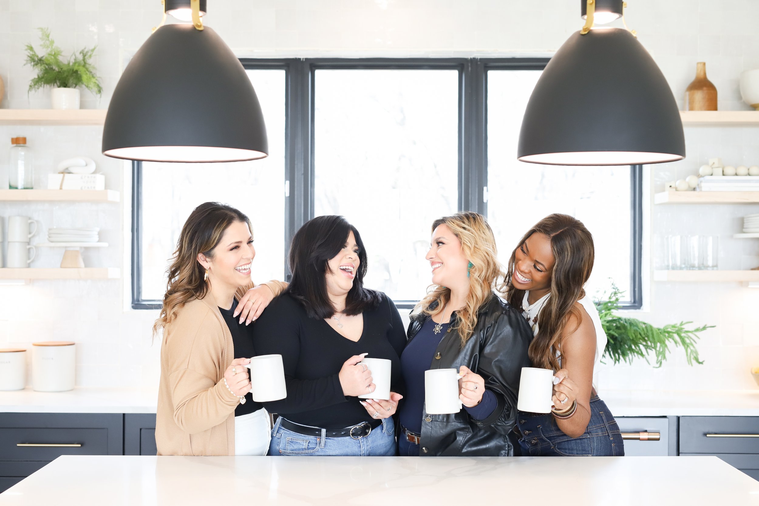 Erica Anaya Branding Session-48.jpg