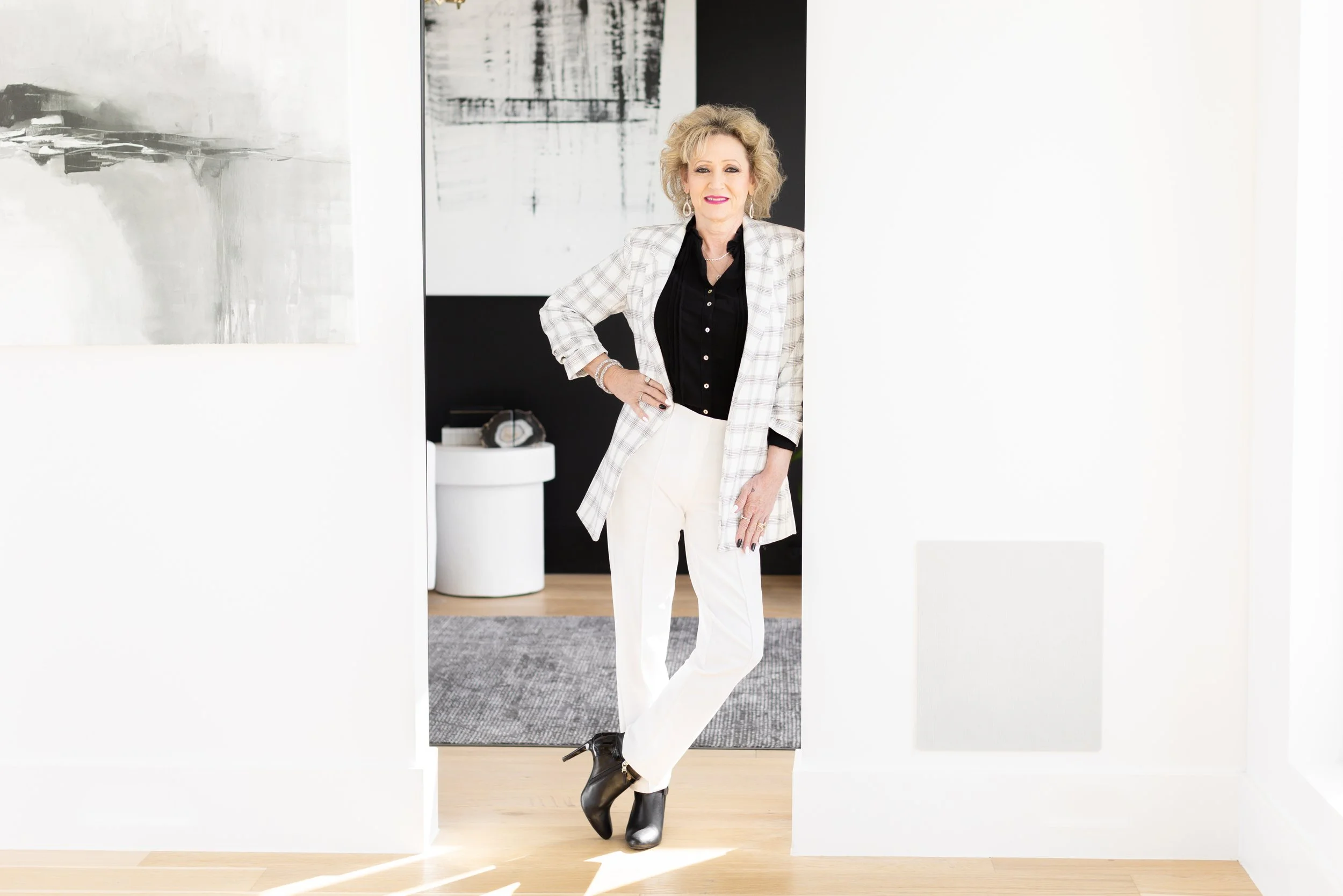 Brittany Romo Branding Session-11.jpg