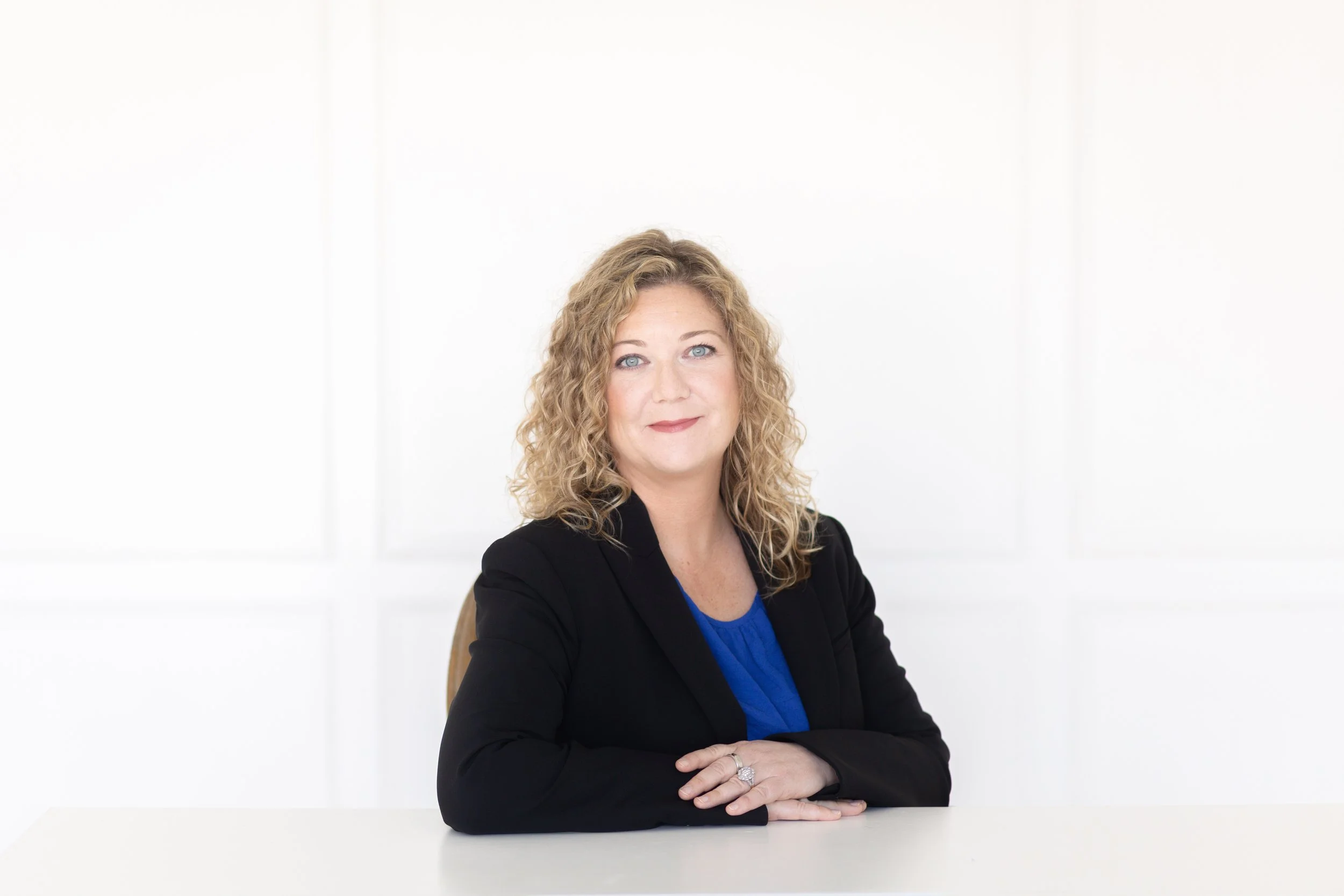 Rachael Kelly Headshot Mini Session-9.jpg