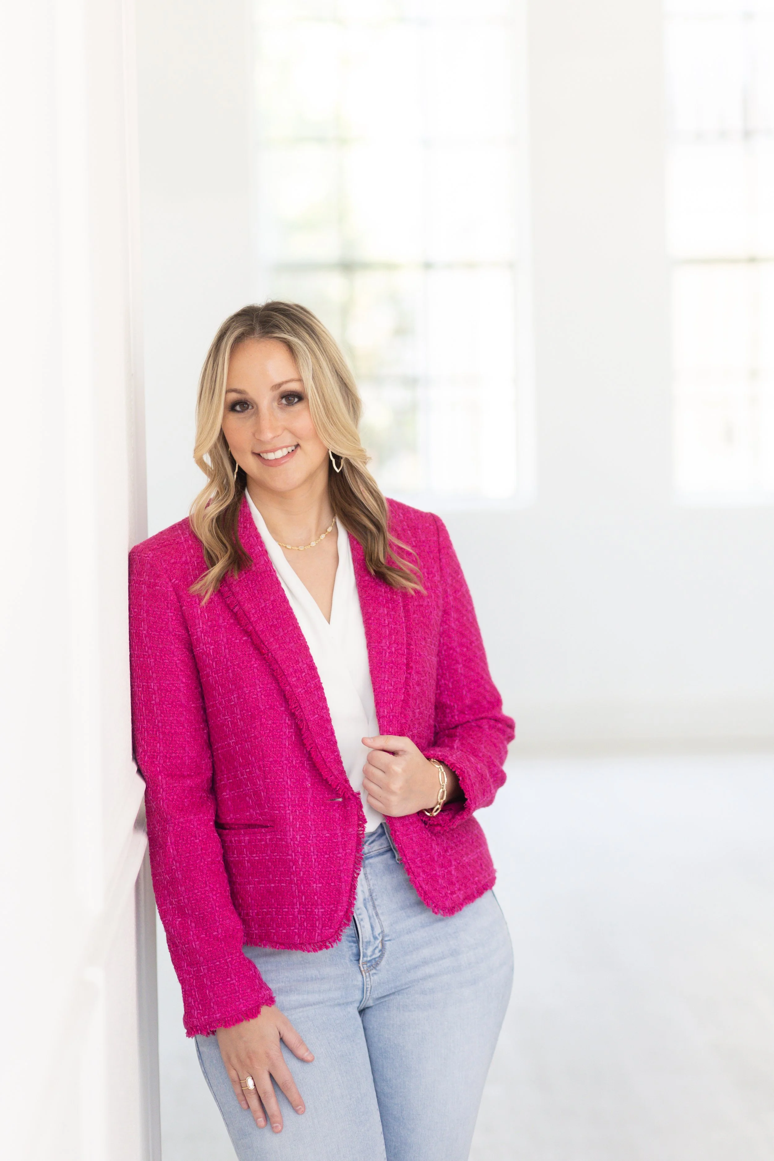 Becca Brown Headshot session -6.jpg