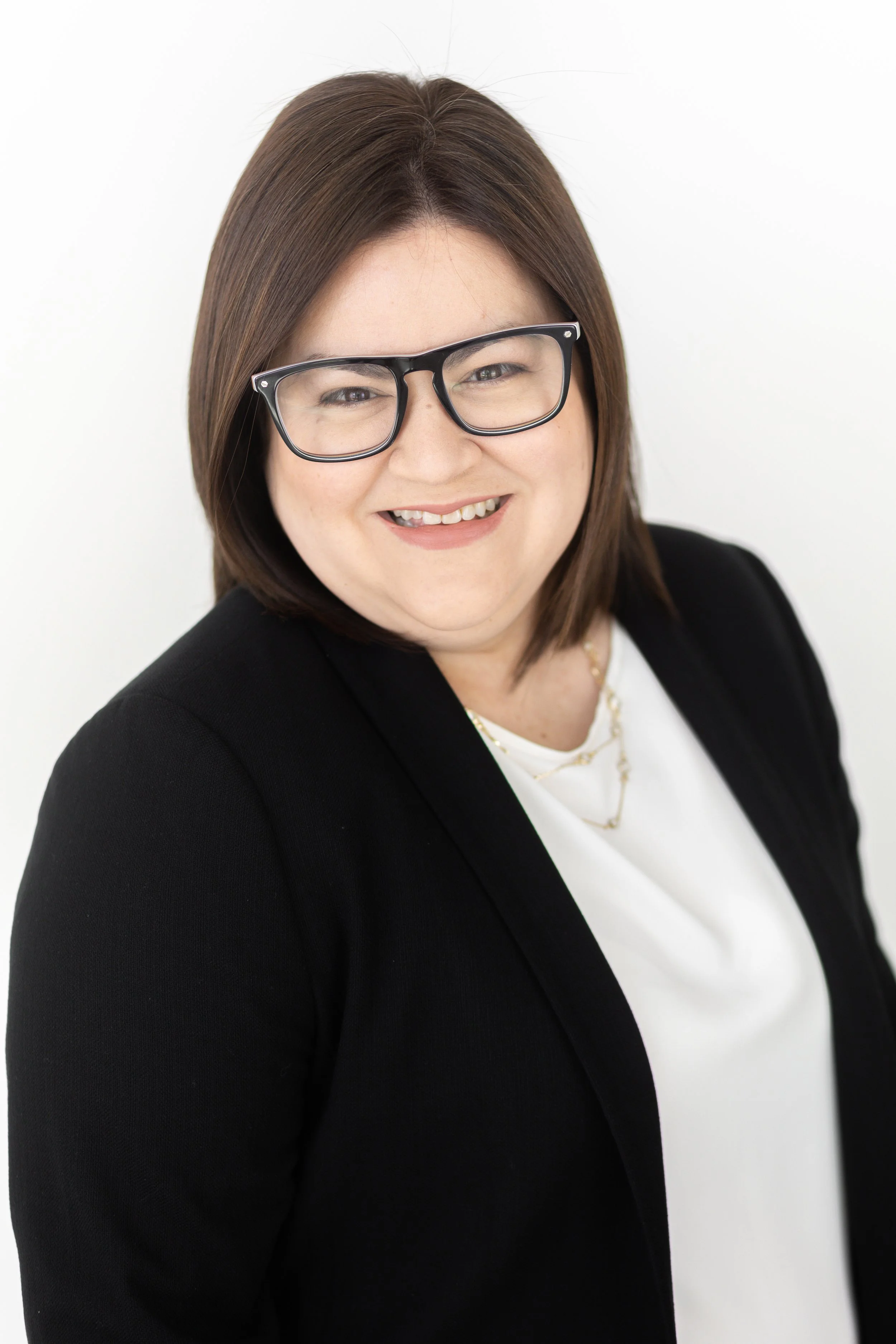 Melissa Munich-Droz Headshot Mini Session-1.jpg