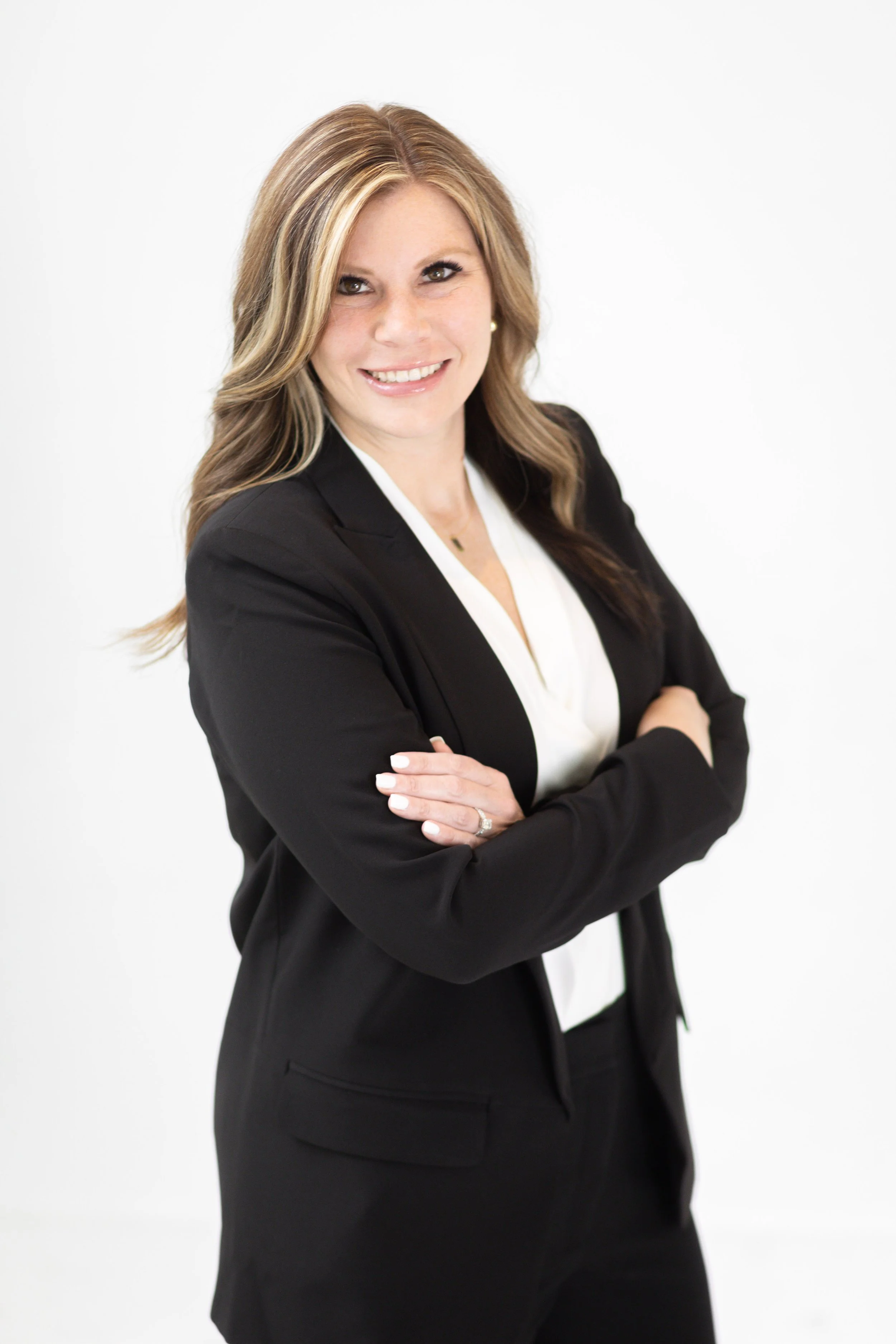 Lisa Valdez Headshot Mini Session-7.jpg