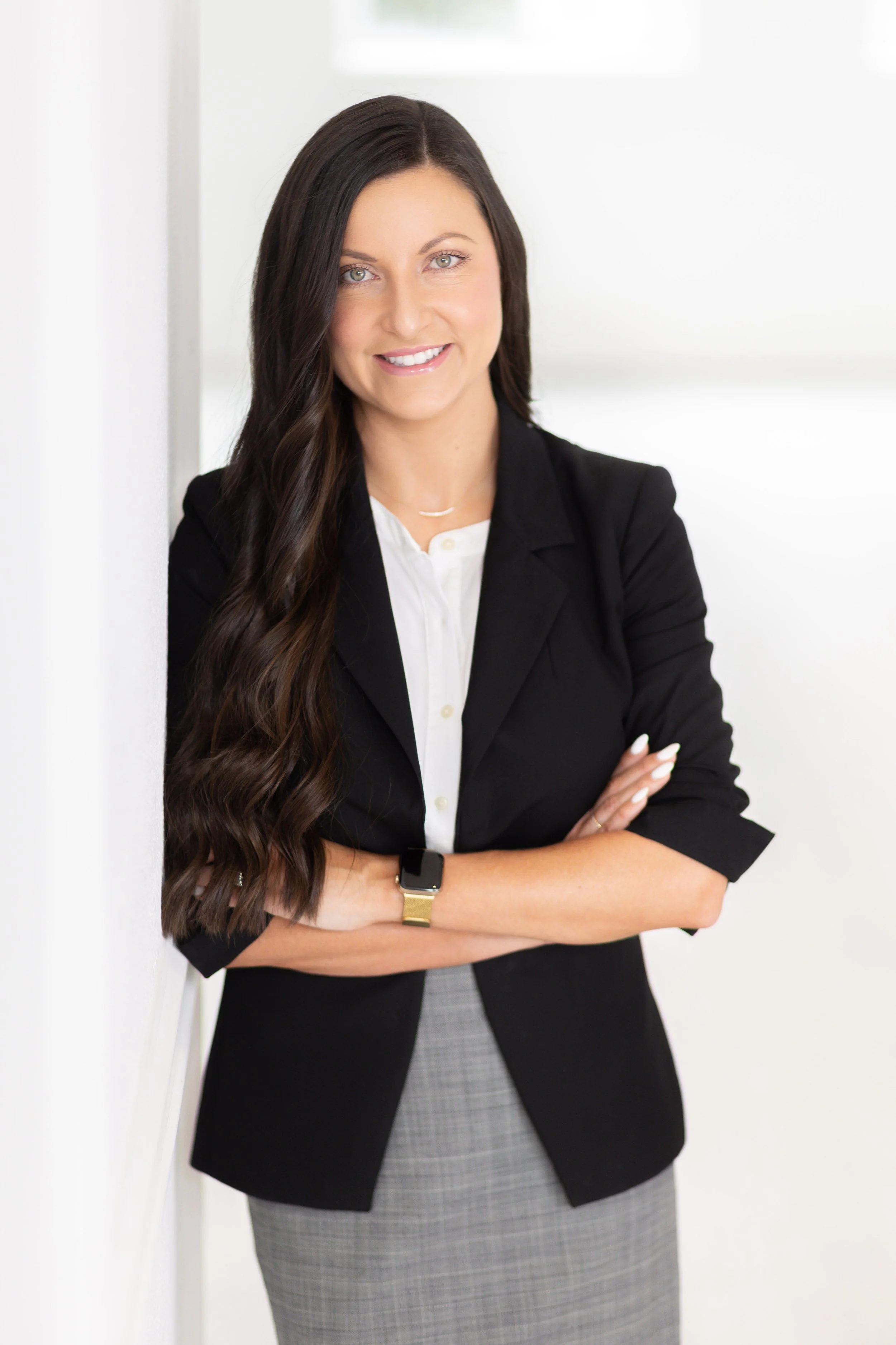 Lauren Edmisson Headshot Mini Session-22.jpg