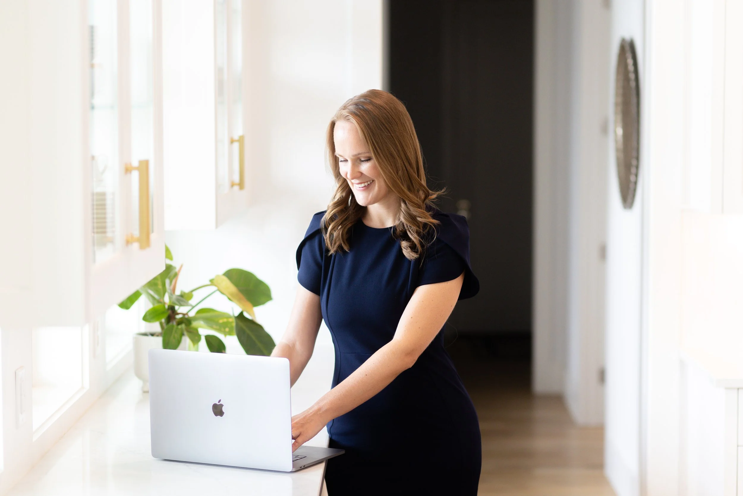 Tiffany Bogle Branding Session-8.jpg