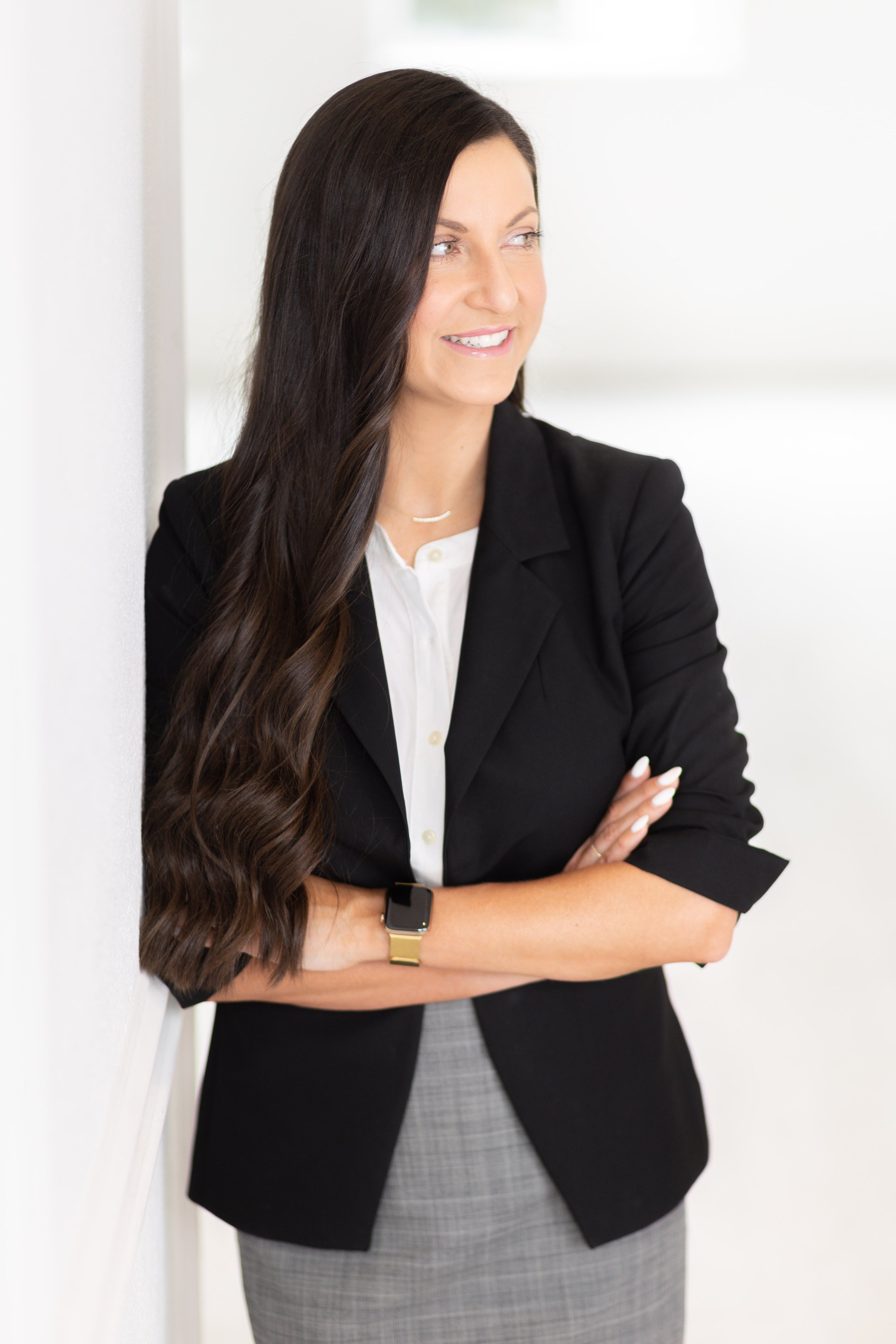 Lauren Edmisson Headshot Mini Session-24.jpg