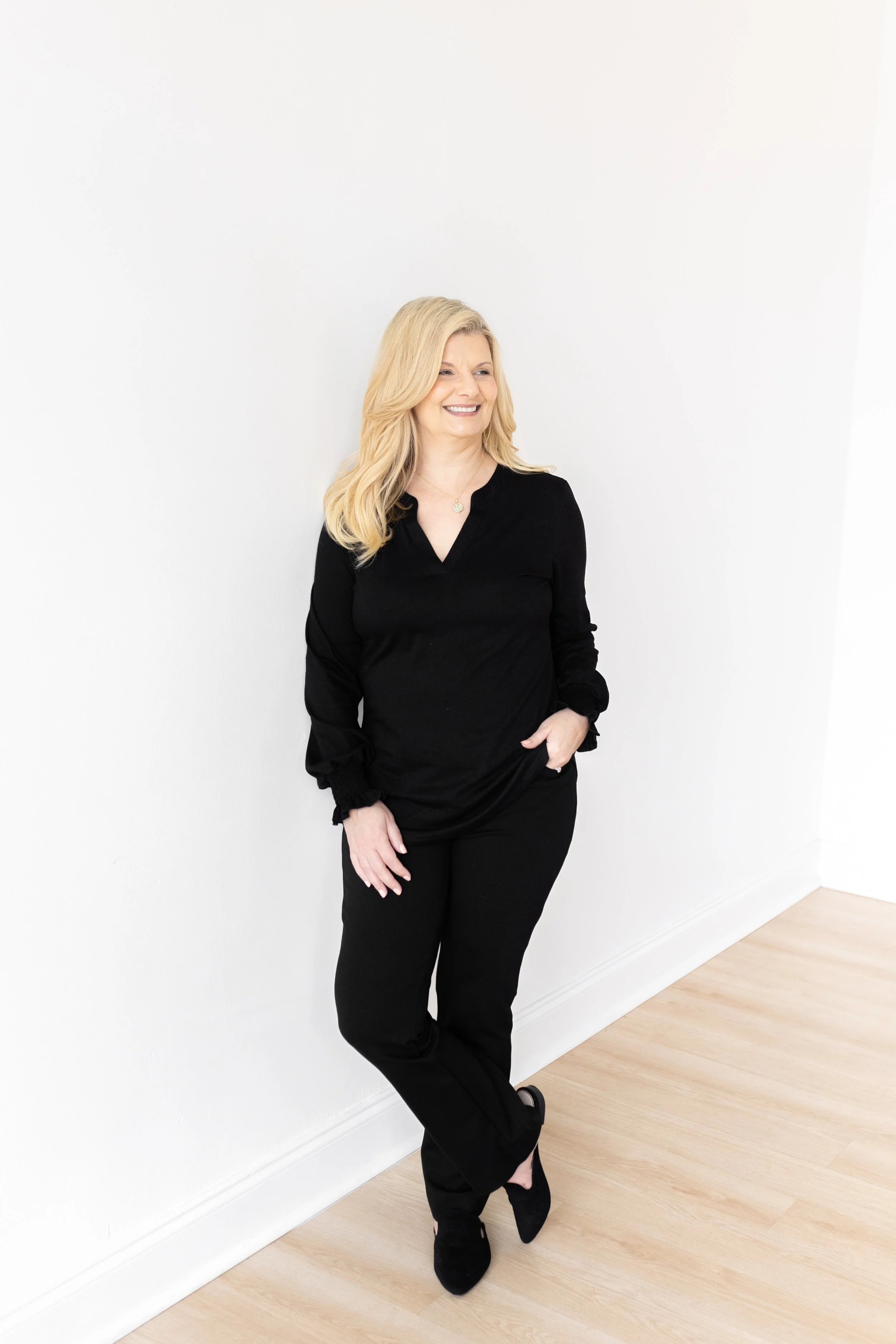 Brandy Walker Branding Session -15.jpg