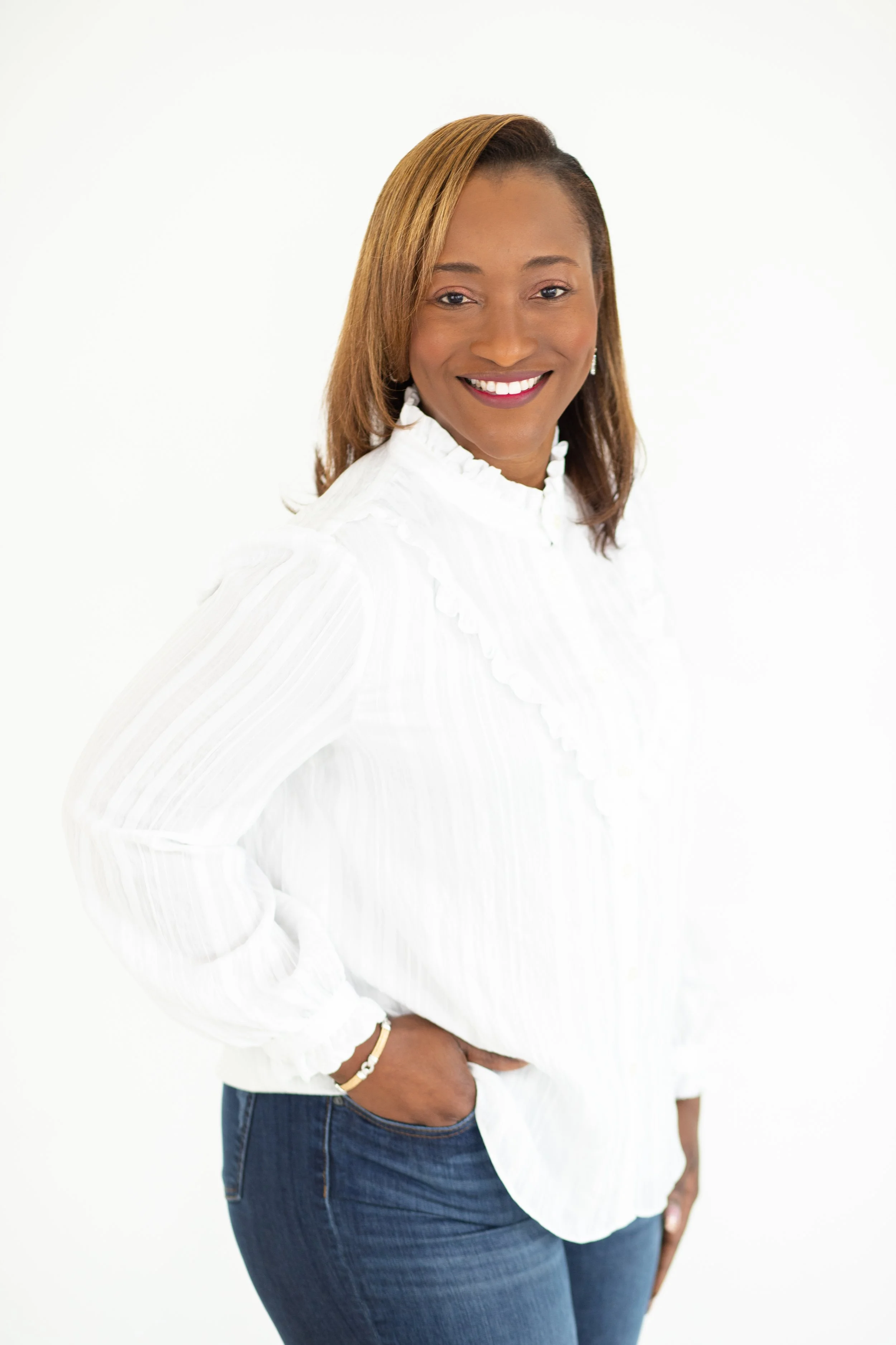 Oyin Kokoricha Headshot Session-4.jpg