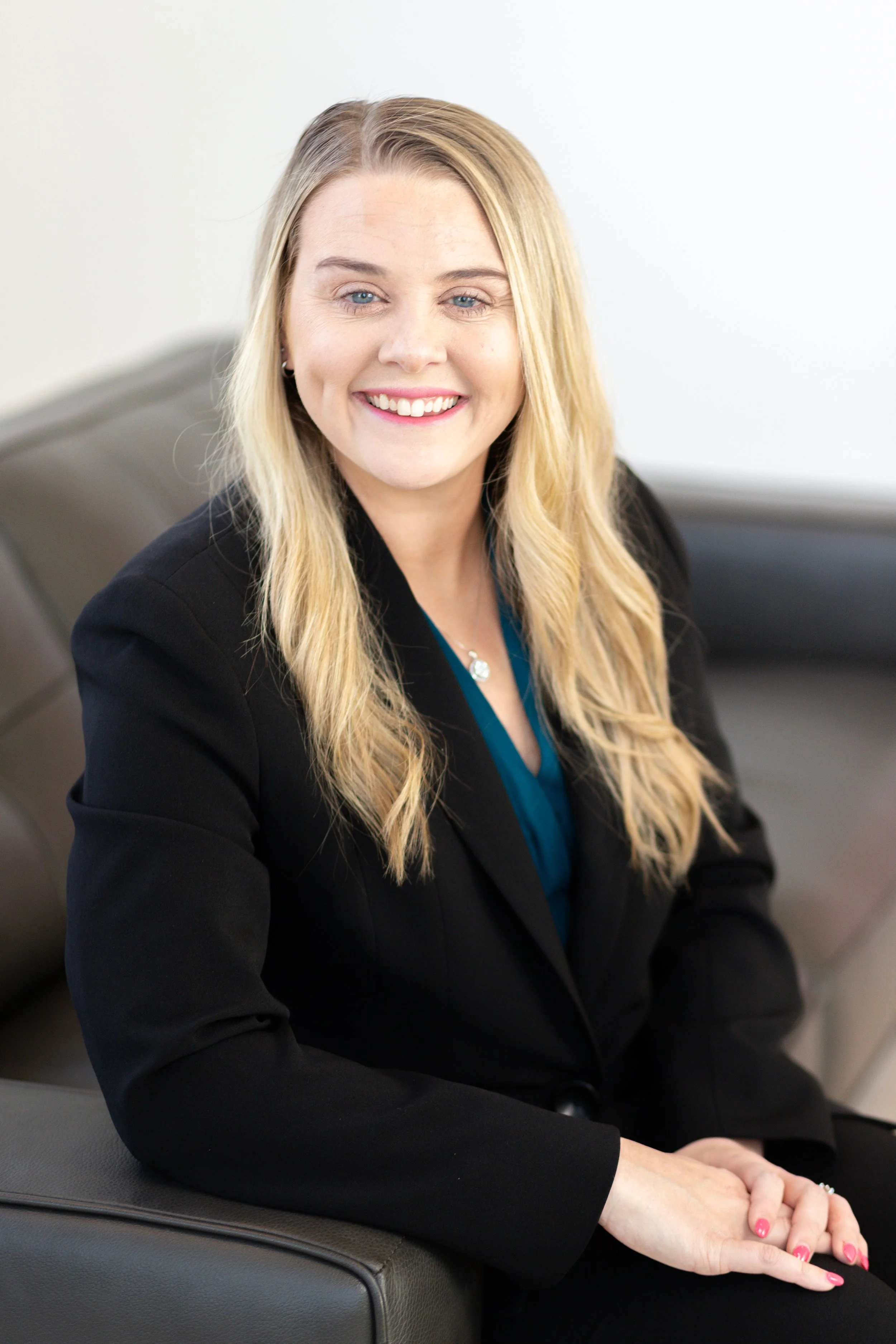 Kelsey Billings Headshot Mini Session-11.jpg