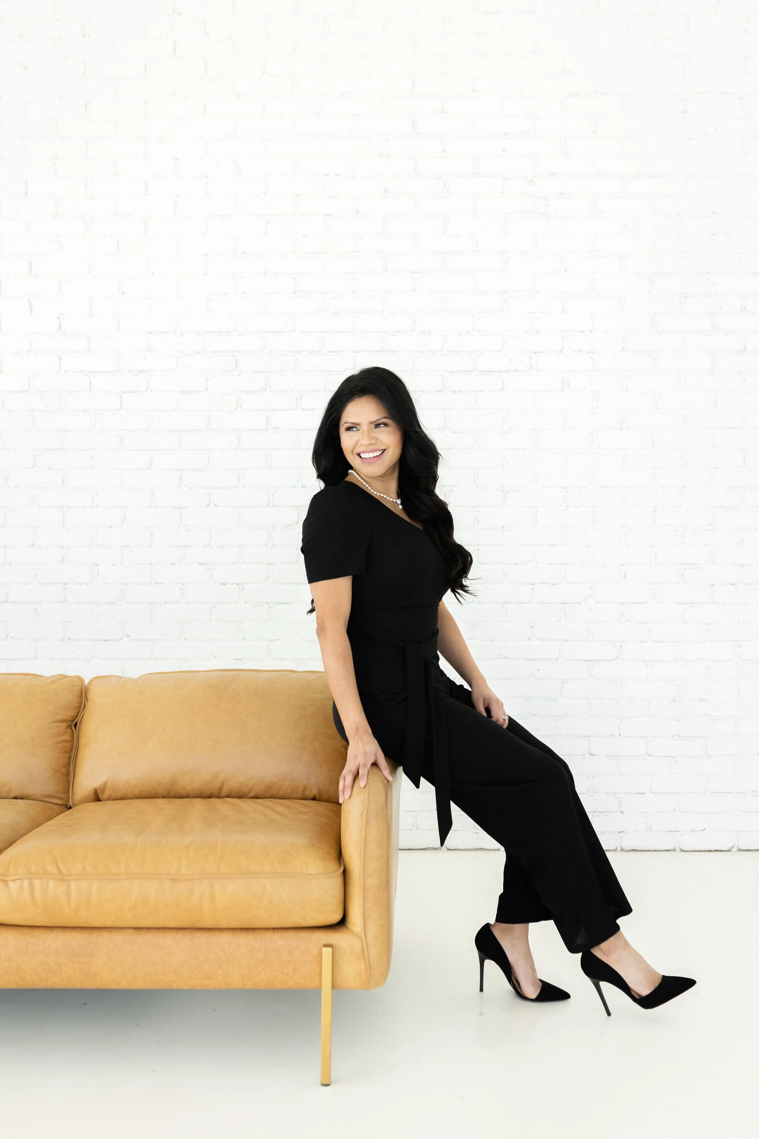 Claudia Knight Headshot Mini Session-24.jpg