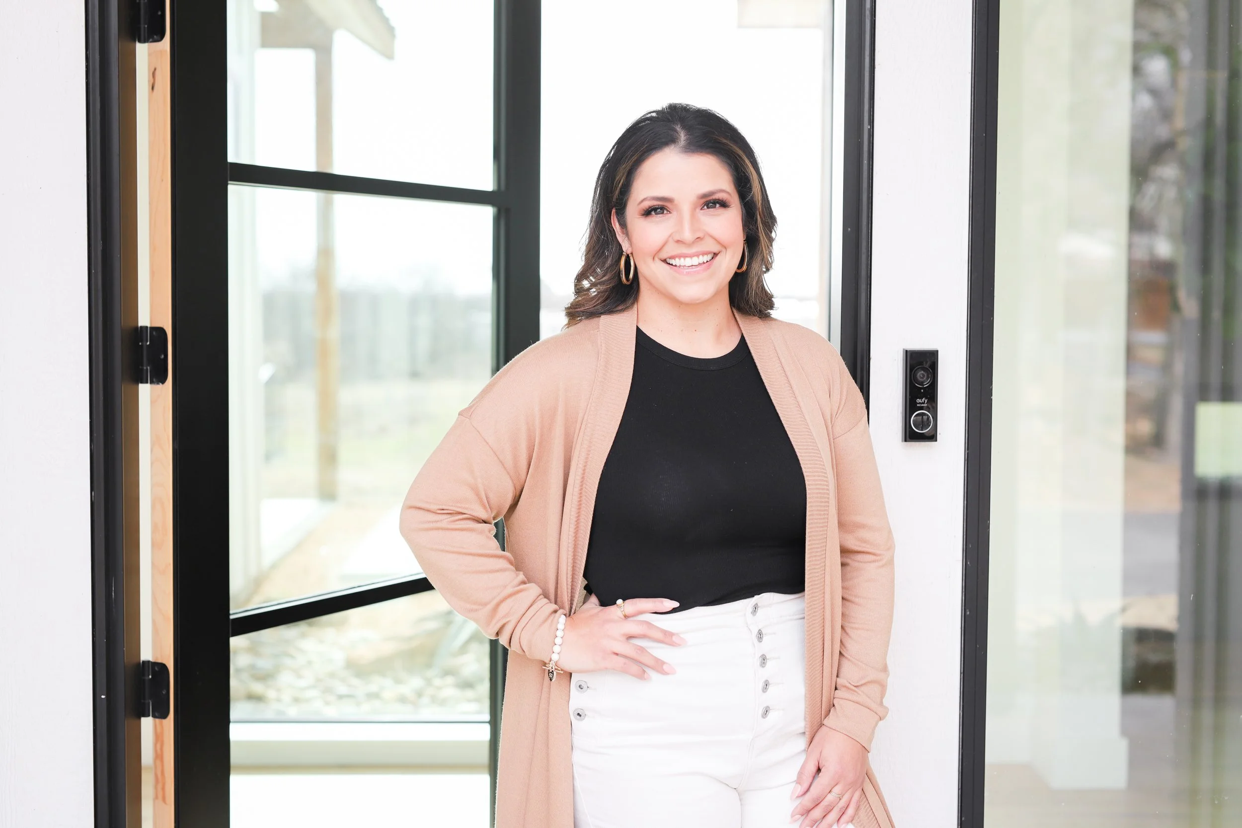 Erica Anaya Branding Session-40.jpg