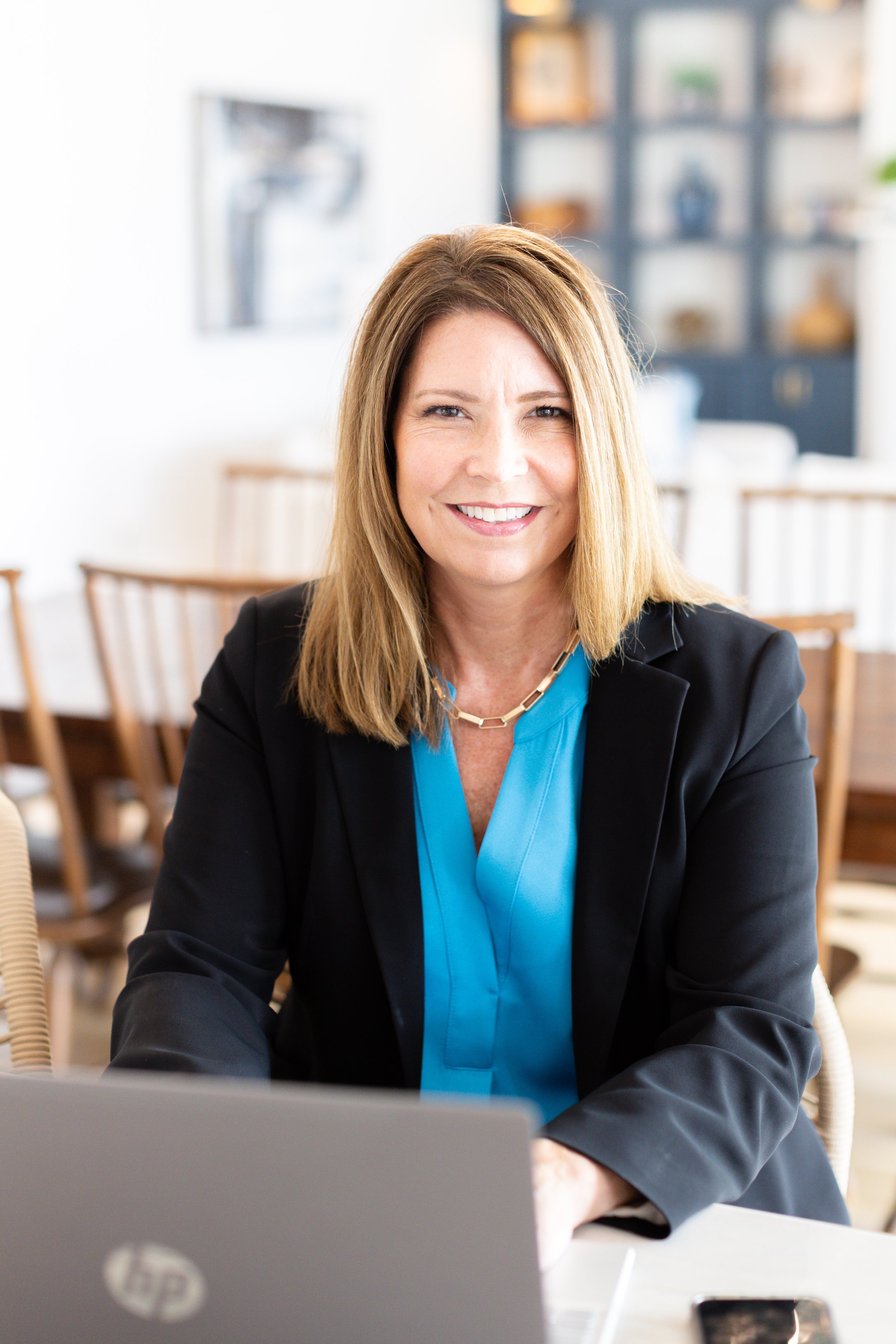 Carrie Corcoran Branding Session-8.jpg