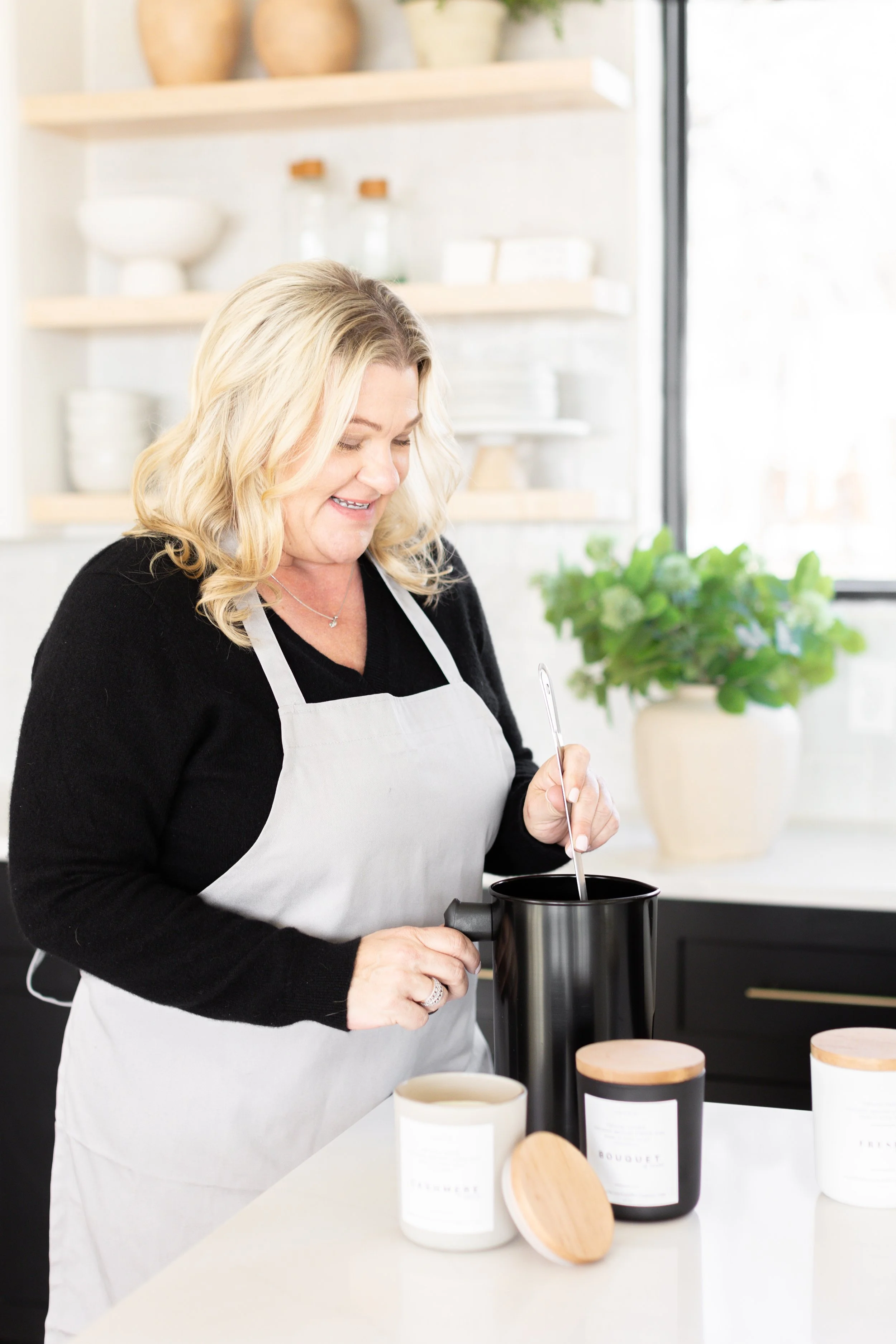 Lisa Shields Branding Session-120.jpg