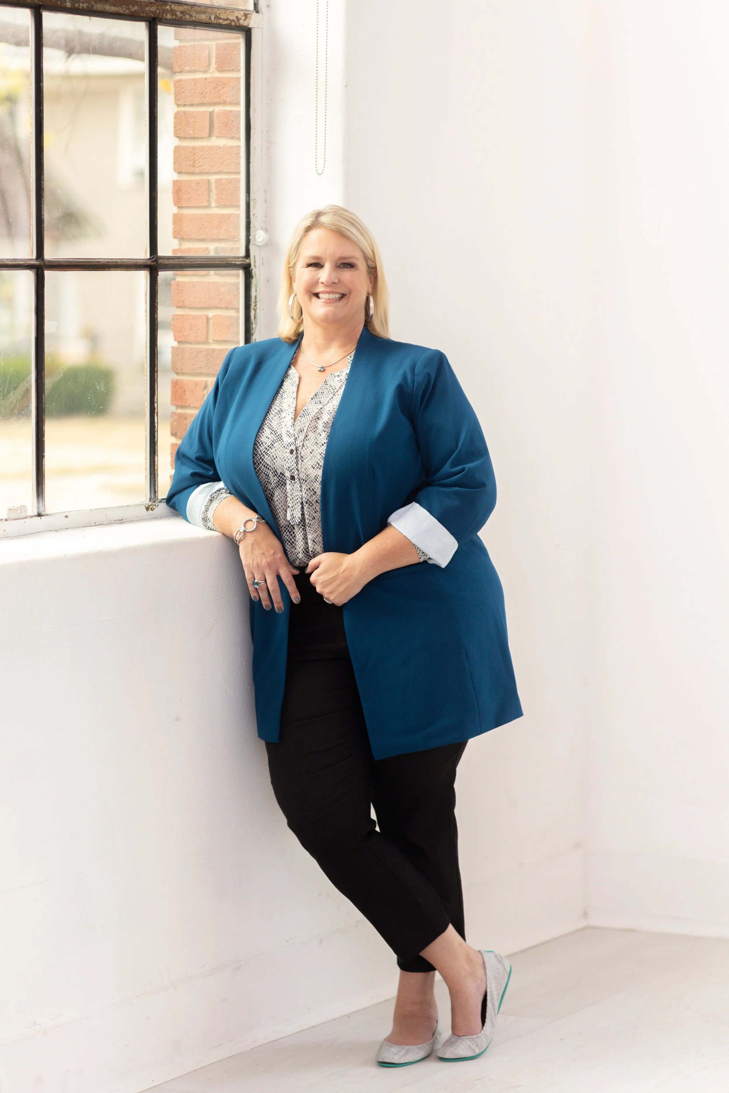 Holly Torri Branding Session-89.jpg