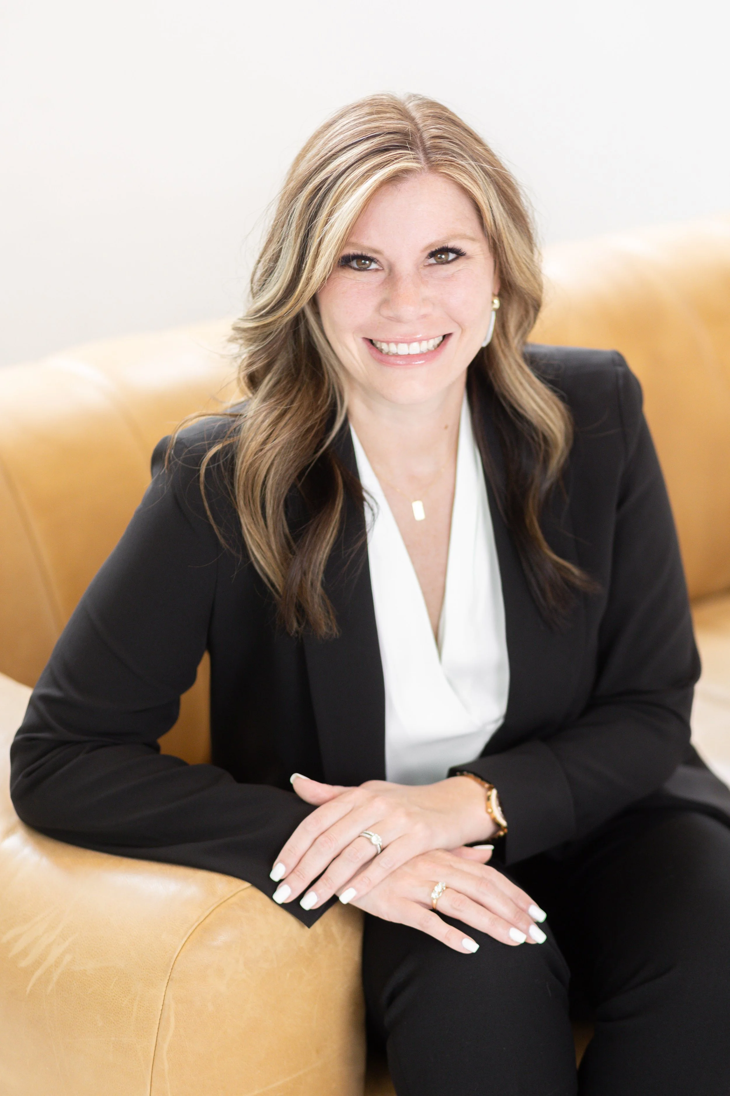 Lisa Valdez Headshot Mini Session-18.jpg