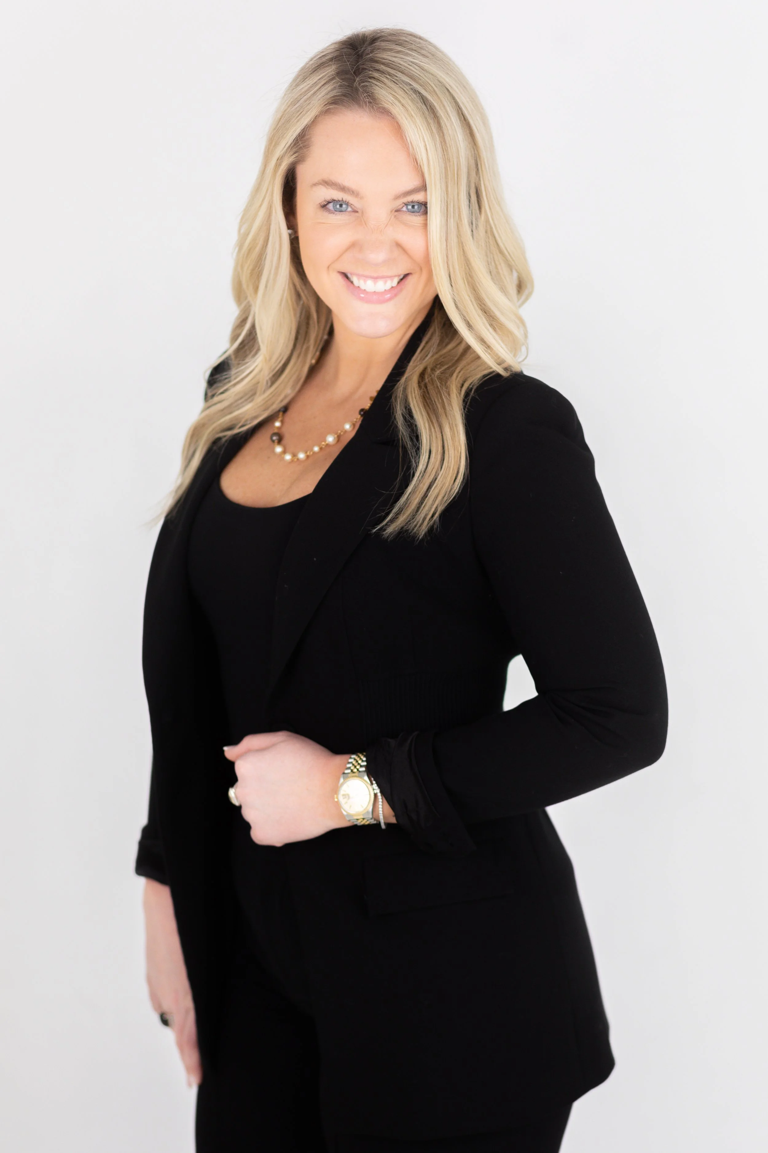 Jesselyn Hayes Headshot Mini Session-20.jpg