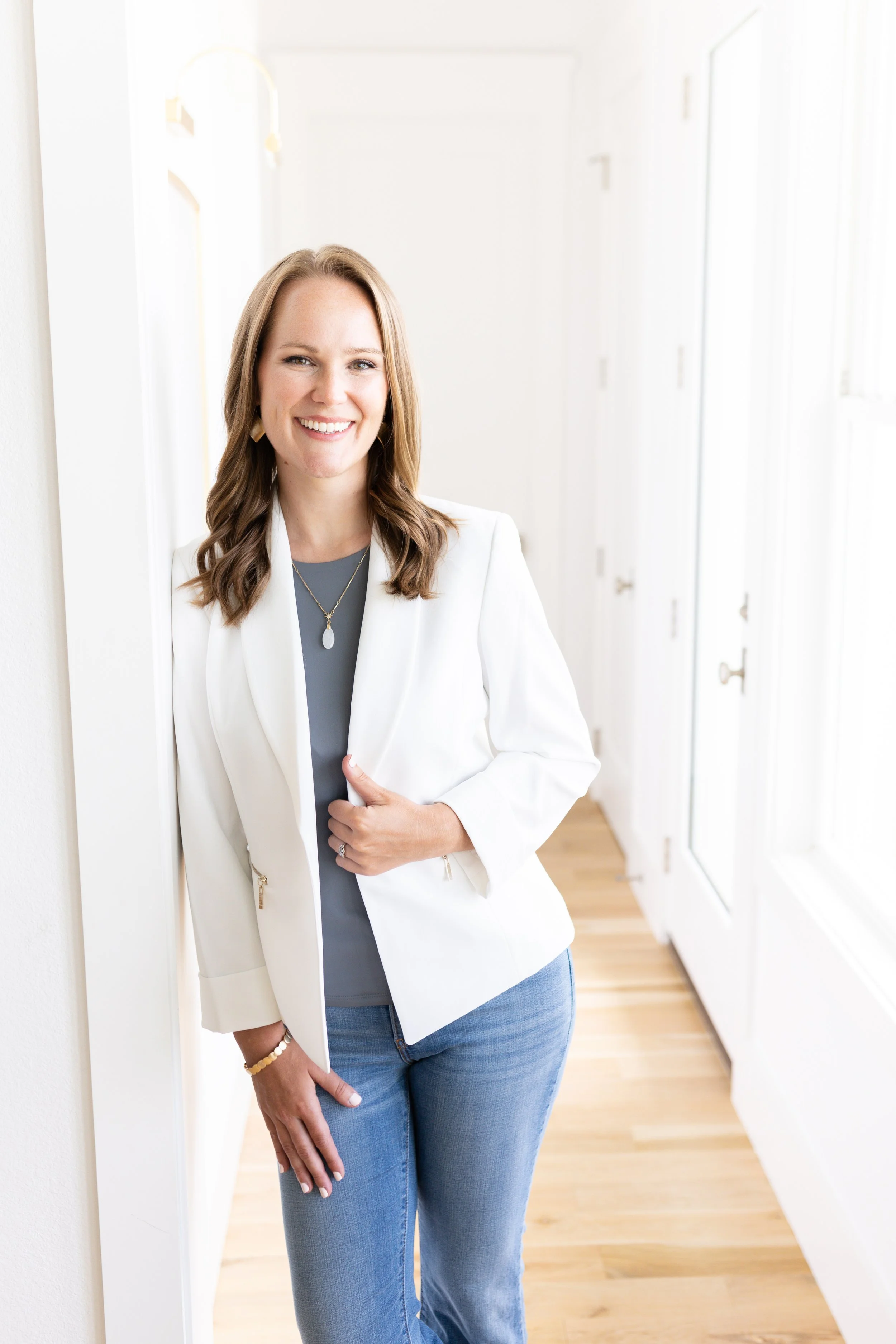 Tiffany Bogle Branding Session-90.jpg