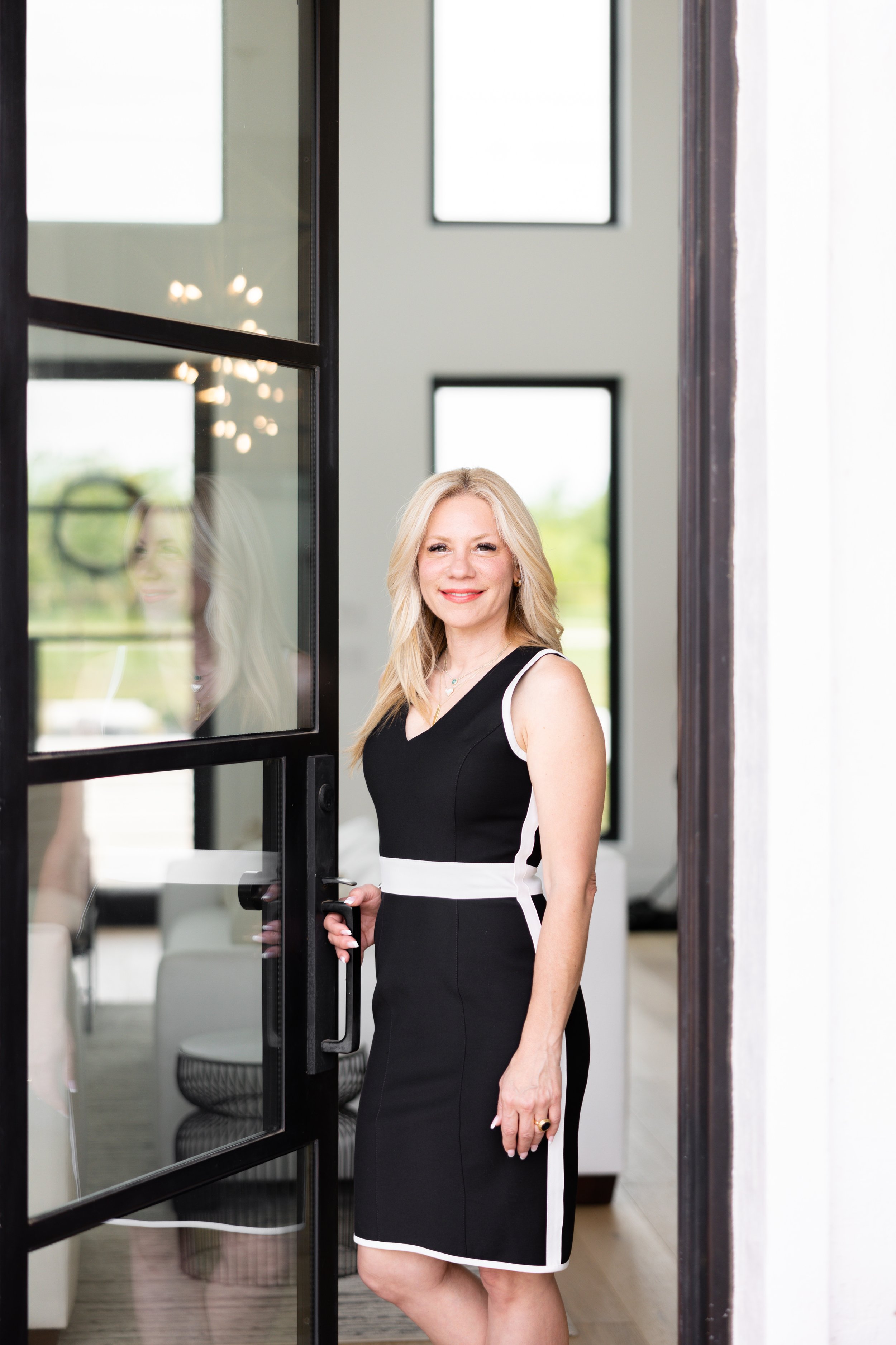 Stephanie Seay Branding Session-222.jpg