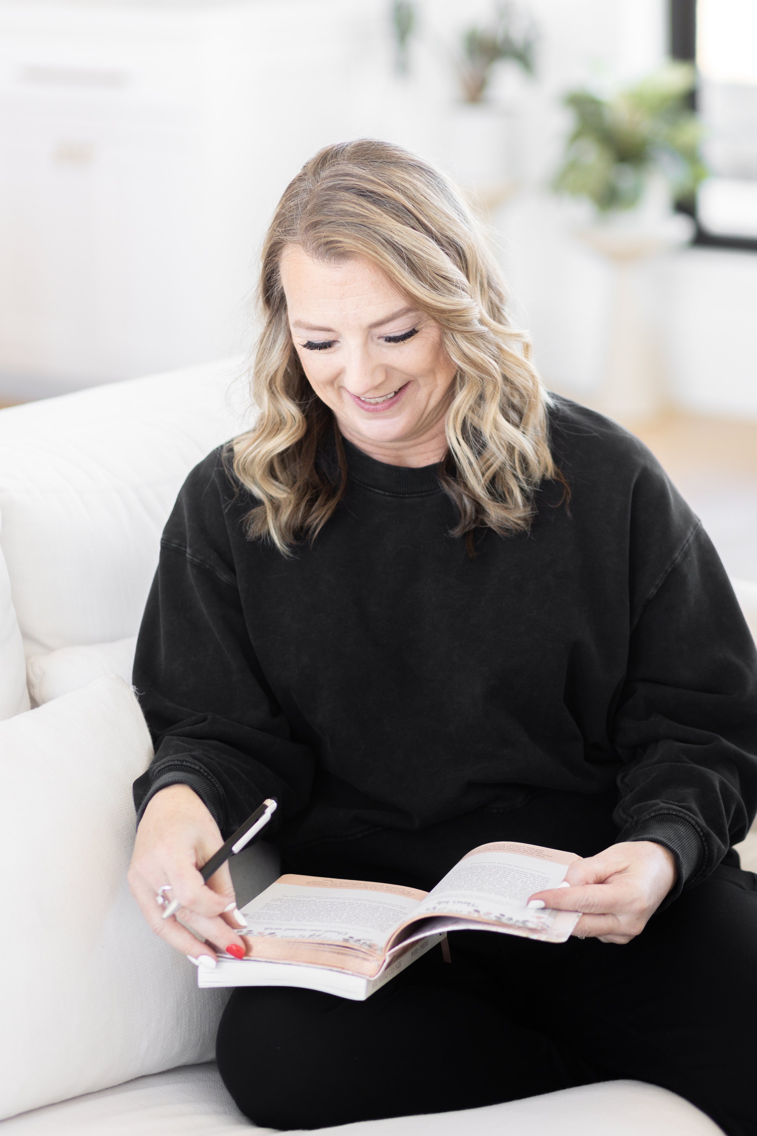 Kim McLelland Branding Session-125.jpg