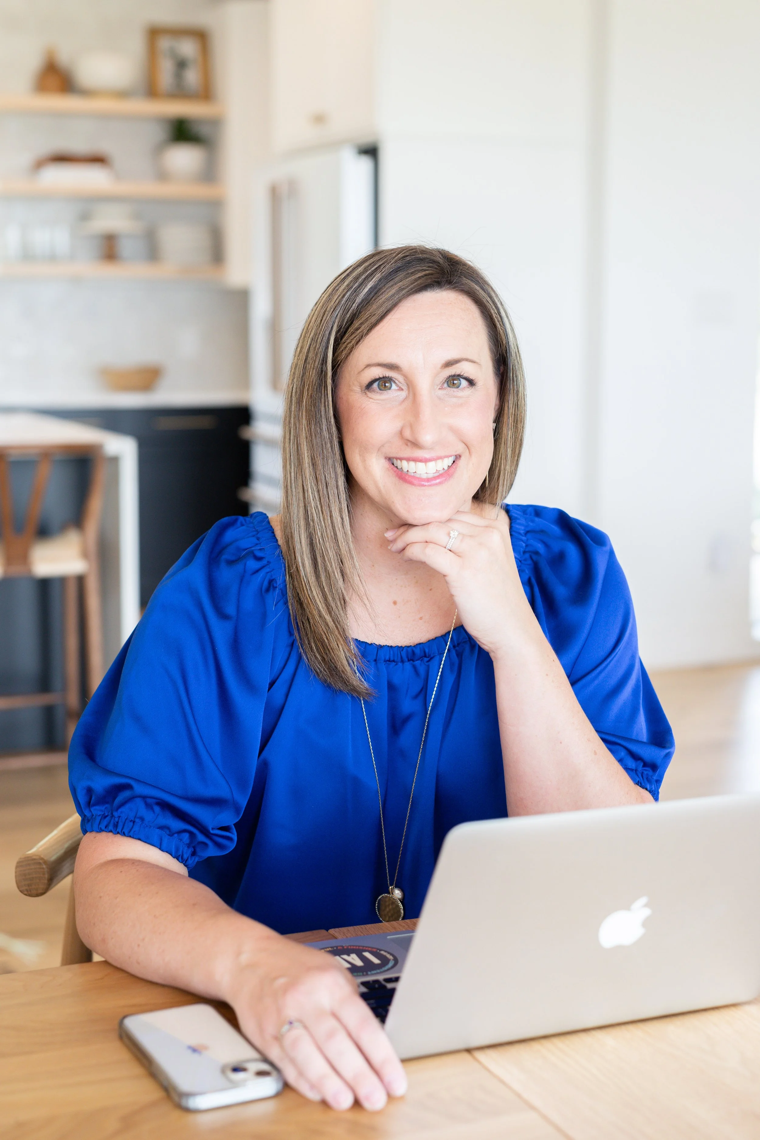 Lyndsey Monahan Branding Session-58.jpg