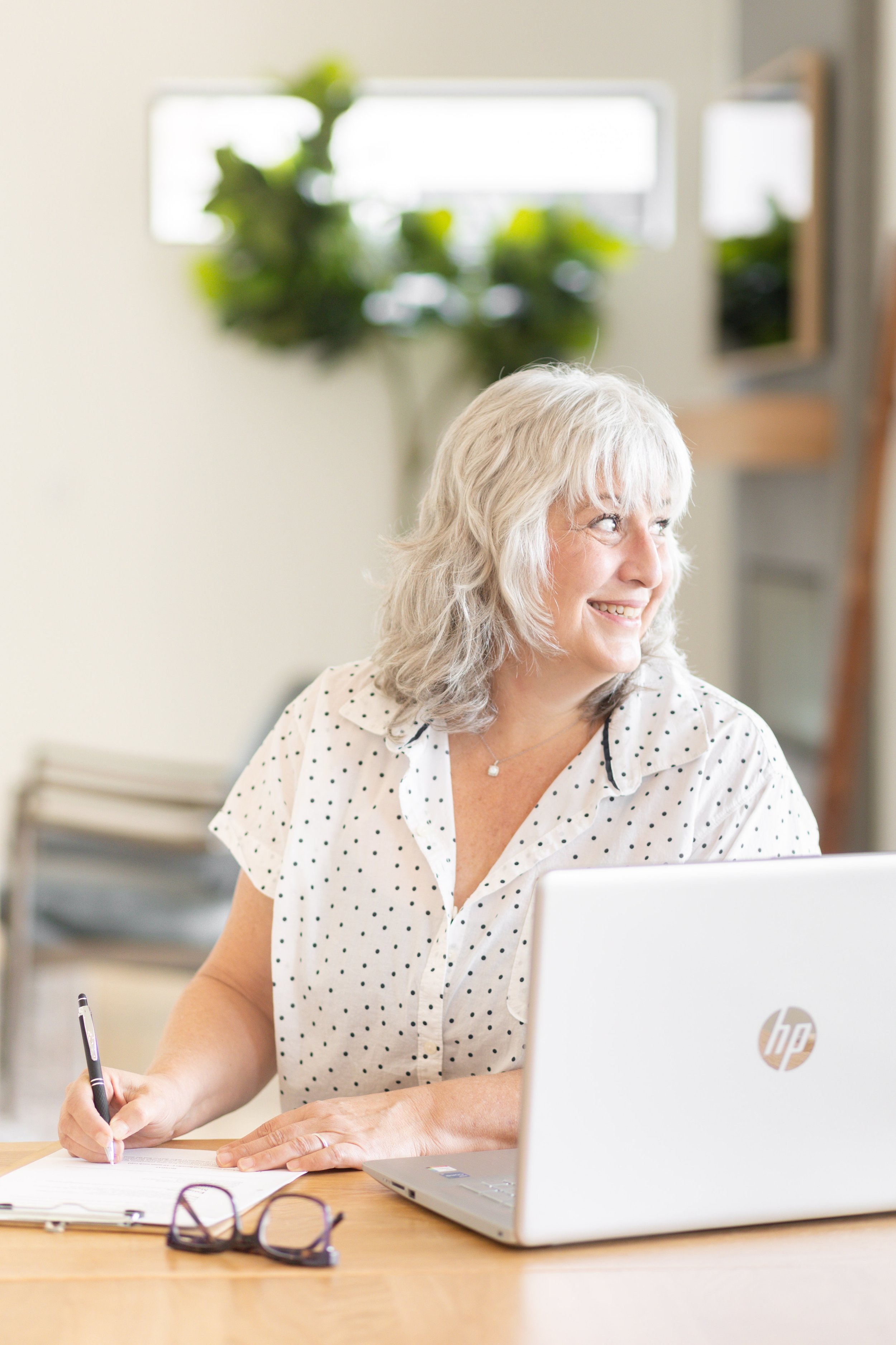 Holly Hinkle Branding Session-13.jpg