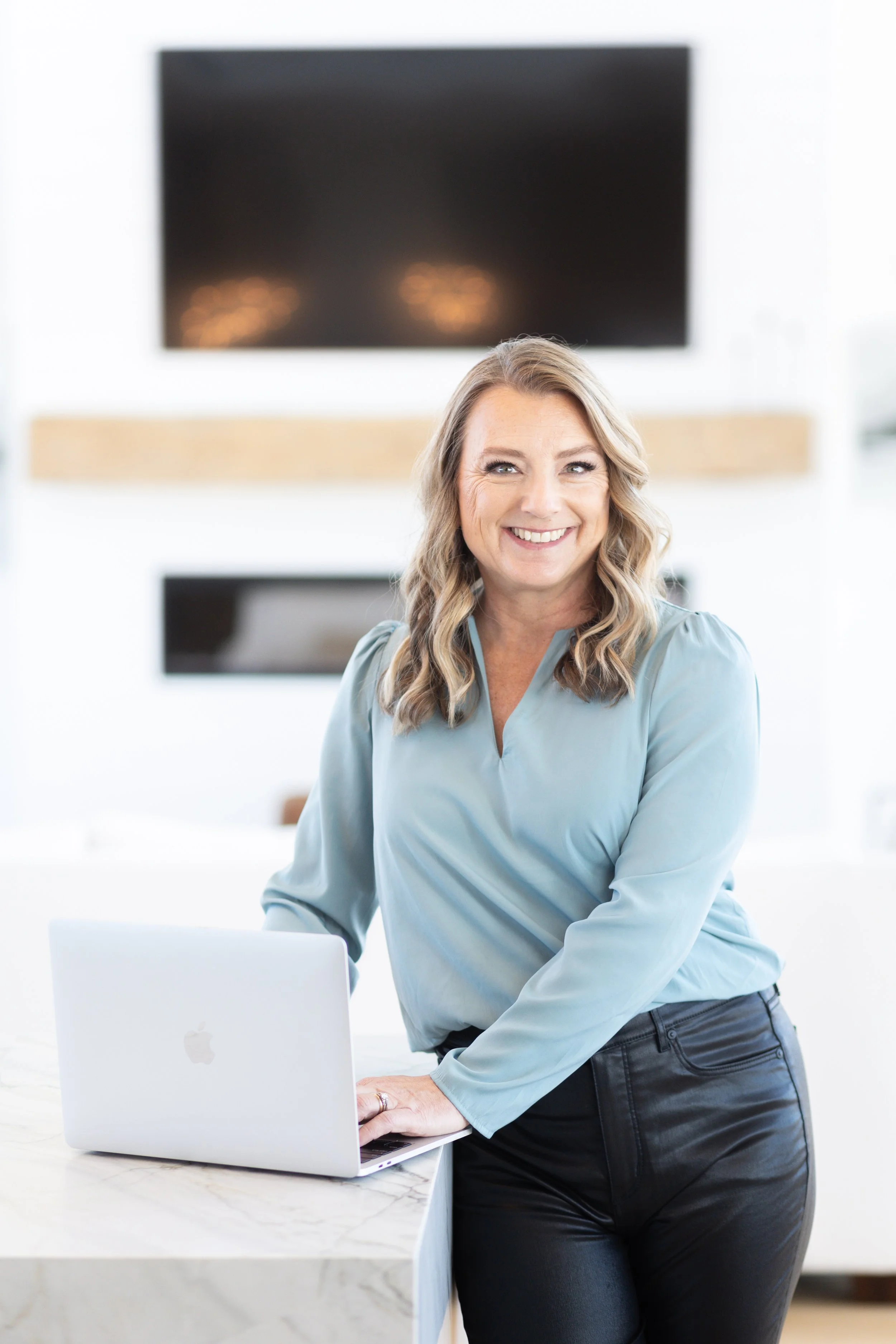 Kim McLelland Branding Session-214.jpg