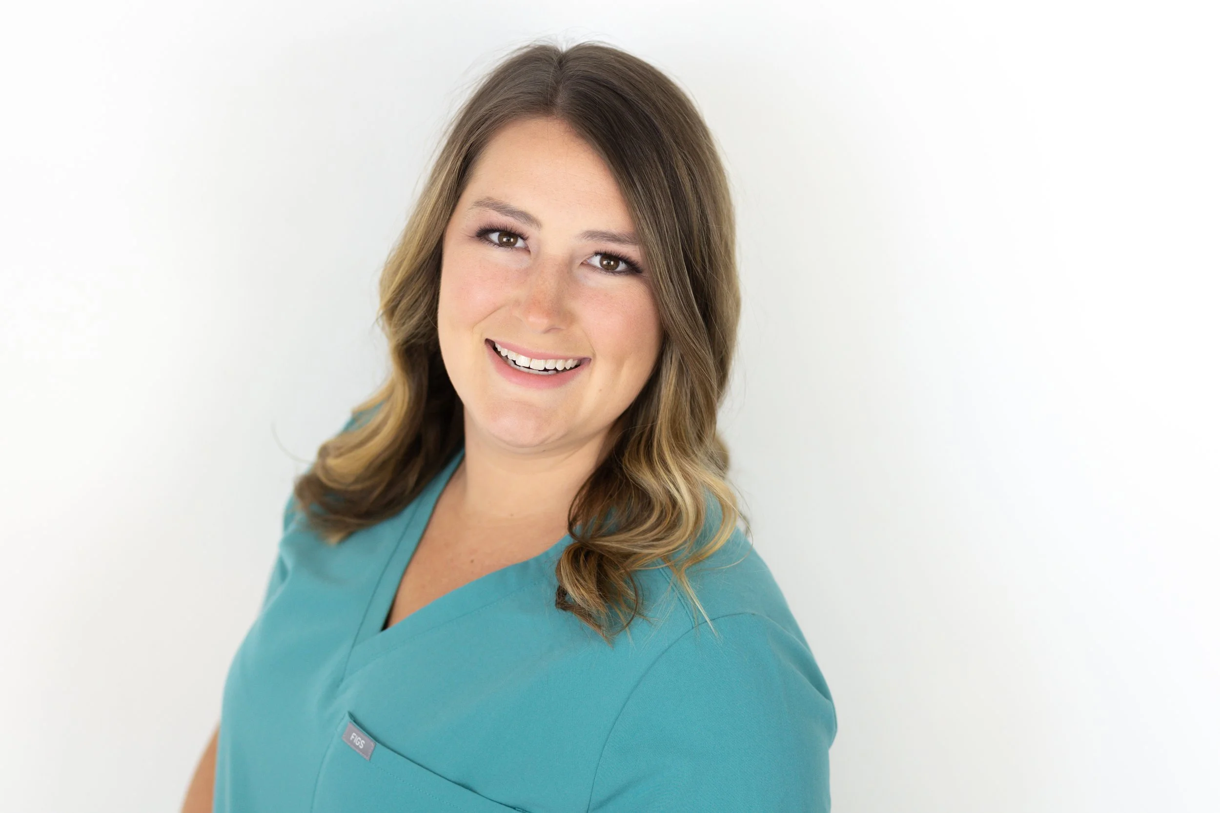 Beki Kellogg Headshot session -10.jpg