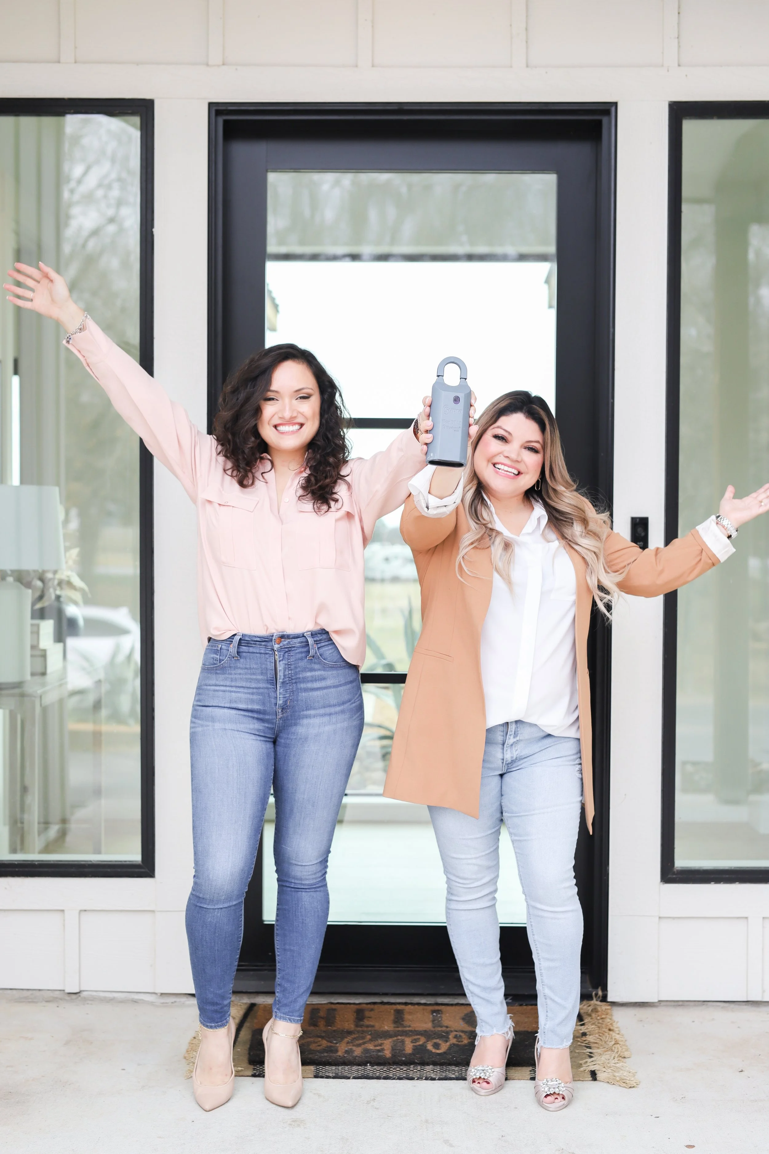 Venesa Acosta Branding Session-97.jpg