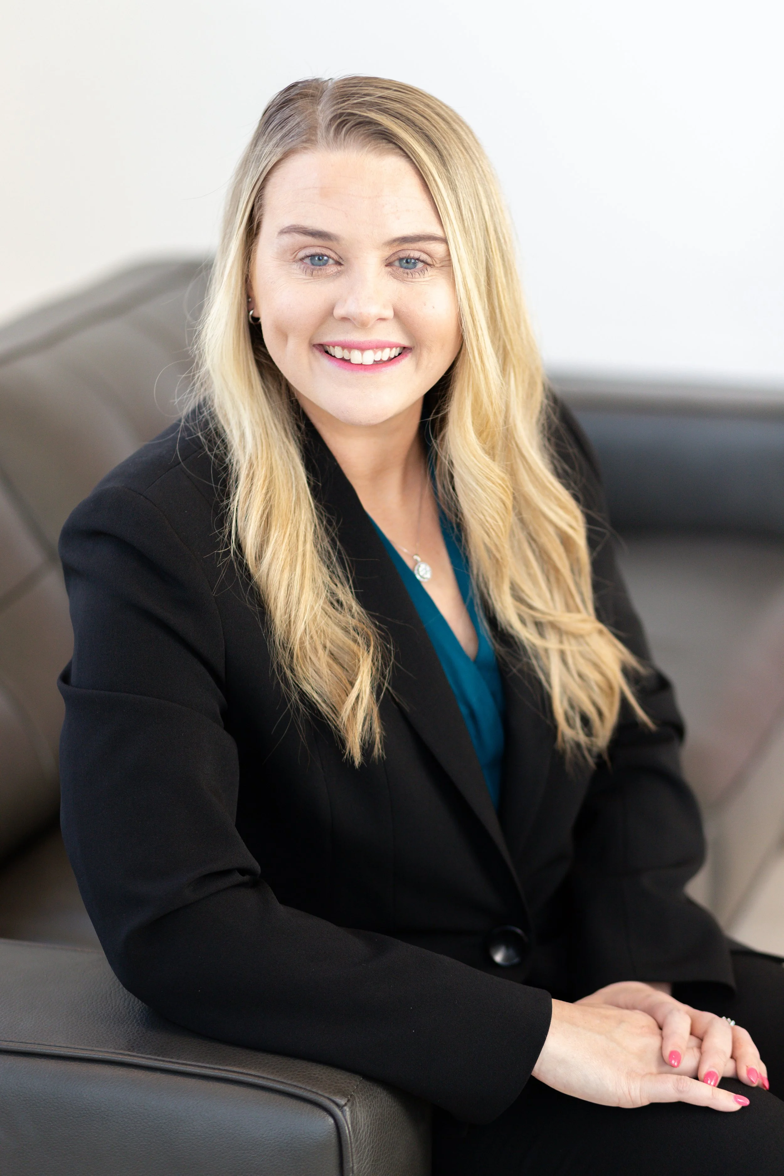 Kelsey Billings Headshot Mini Session-10.jpg